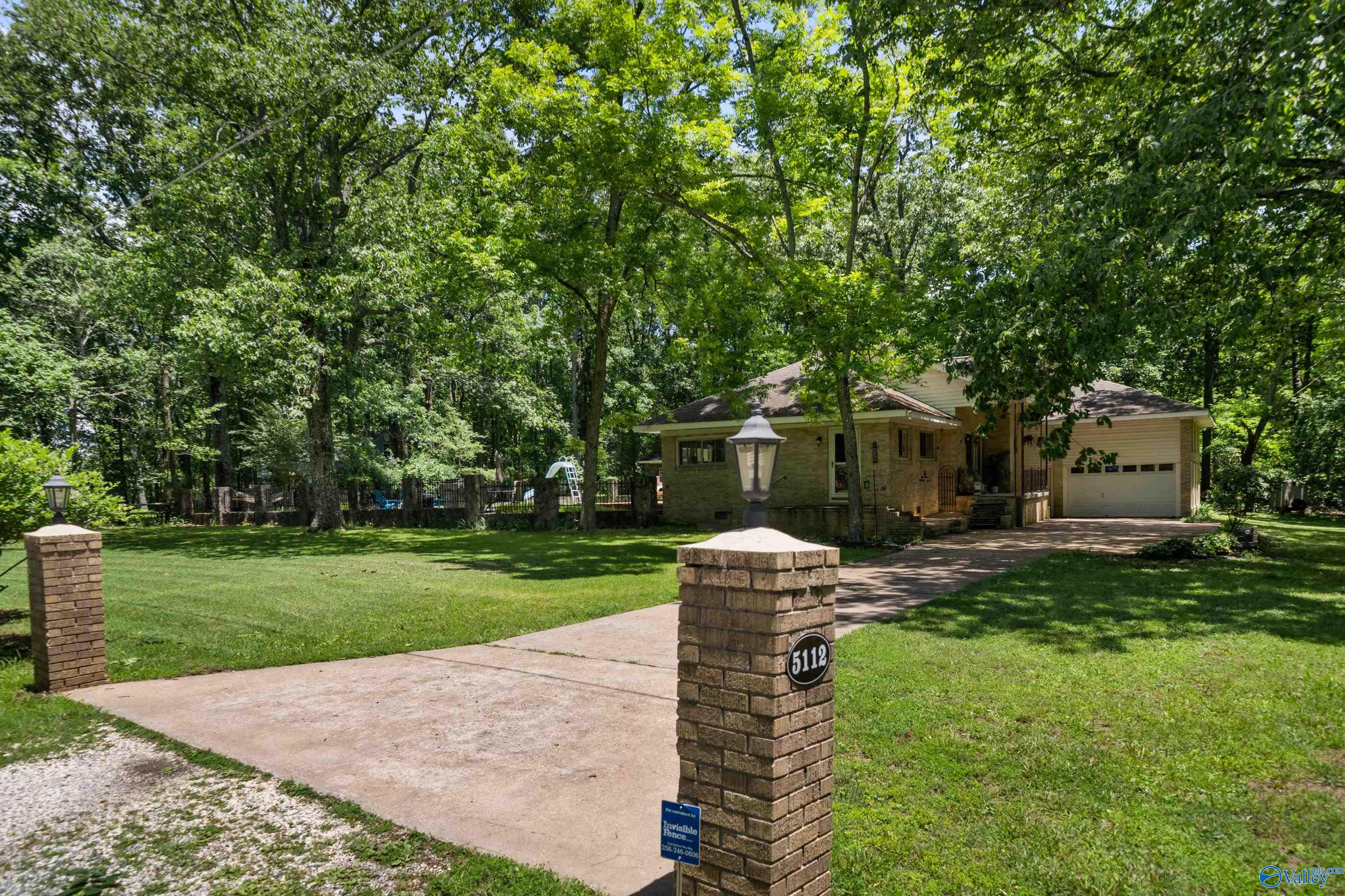 5112 Riverview Drive, Huntsville, Alabama image 1