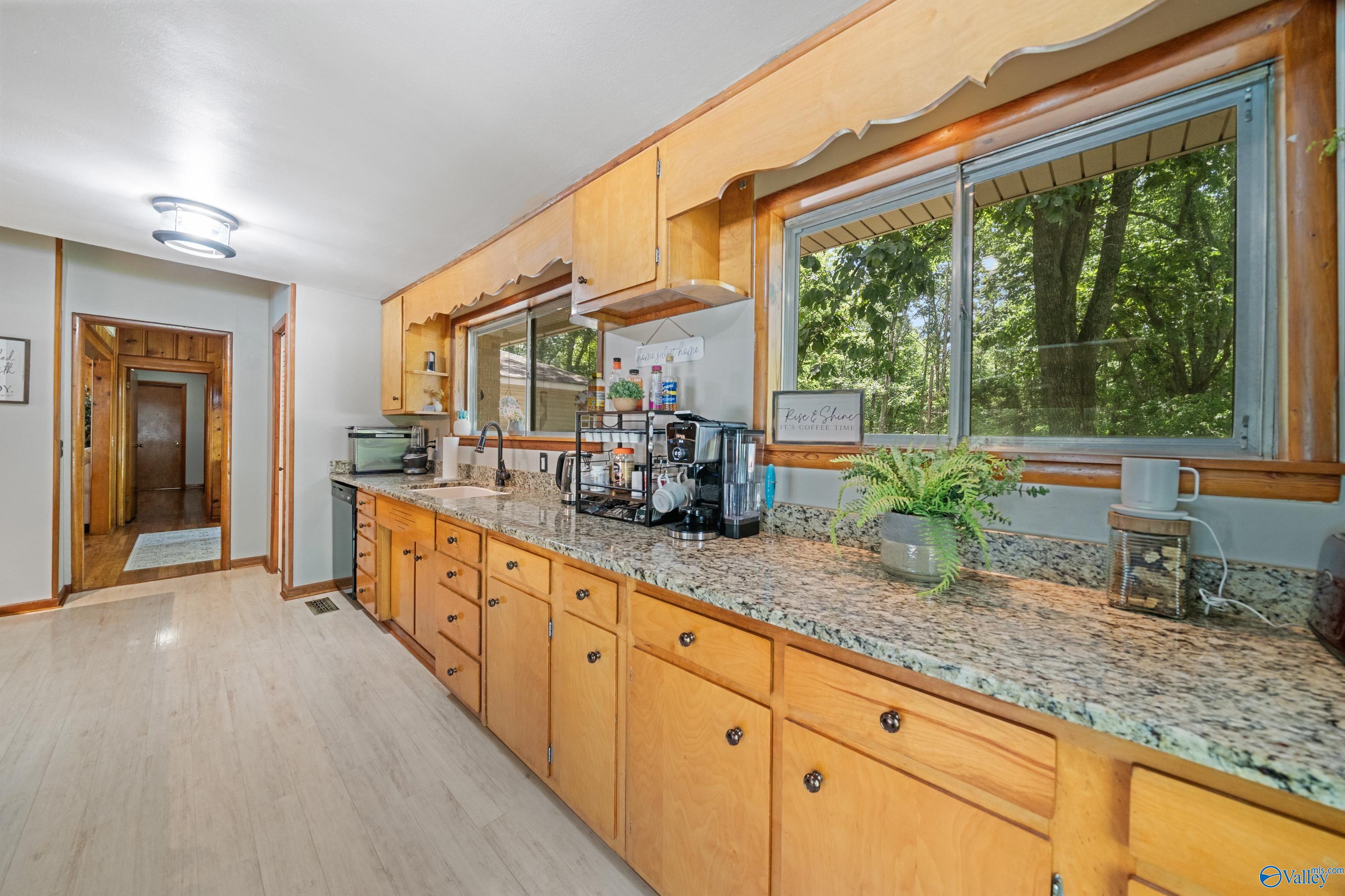 5112 Riverview Drive, Huntsville, Alabama image 16