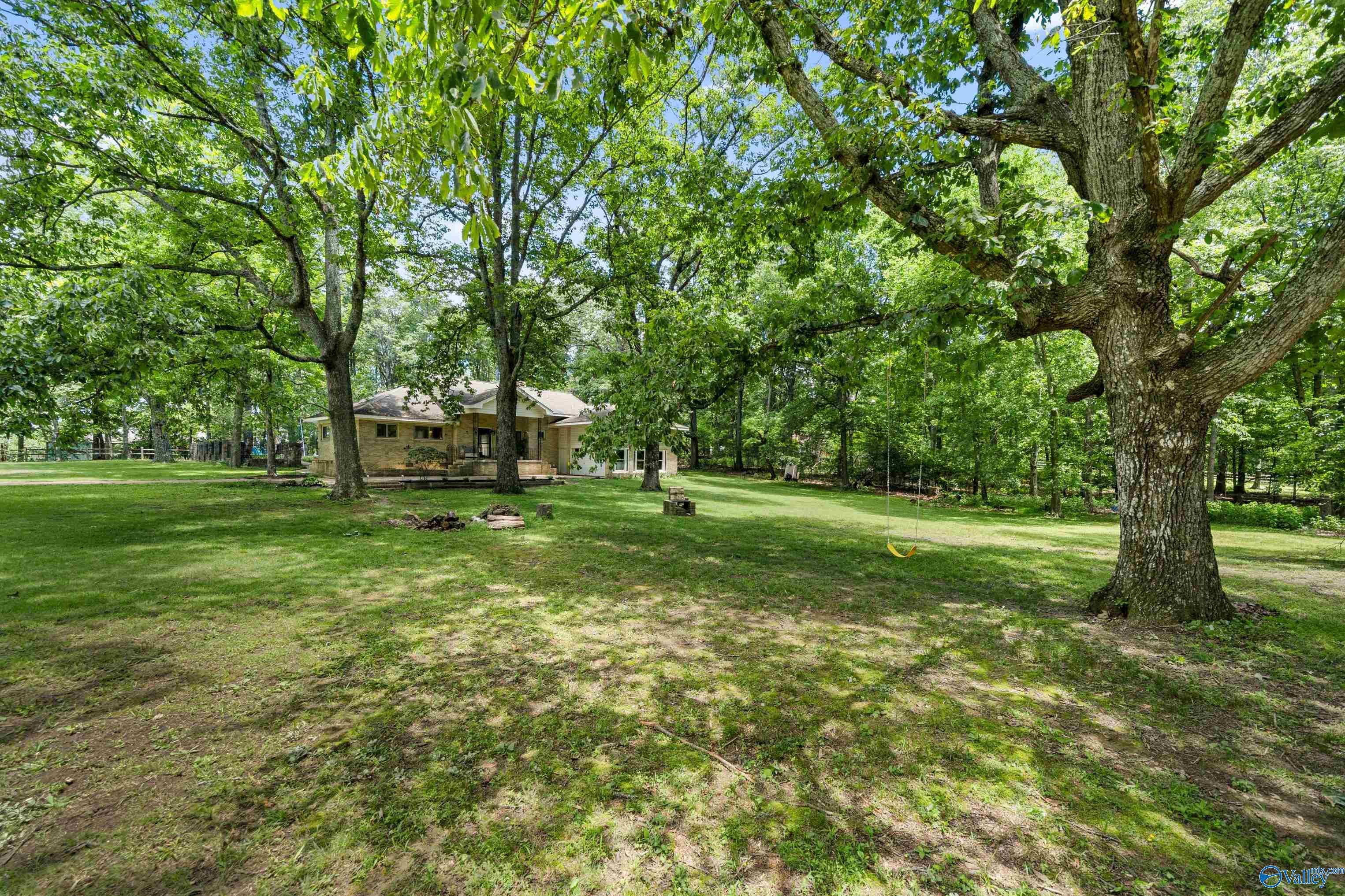5112 Riverview Drive, Huntsville, Alabama image 2