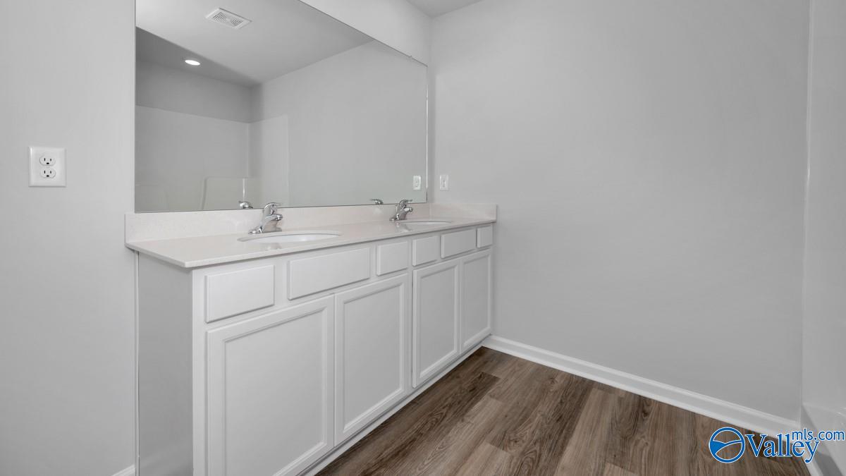 9906 Sequoyah Cove Drive, Owens Cross Roads, Alabama image 25
