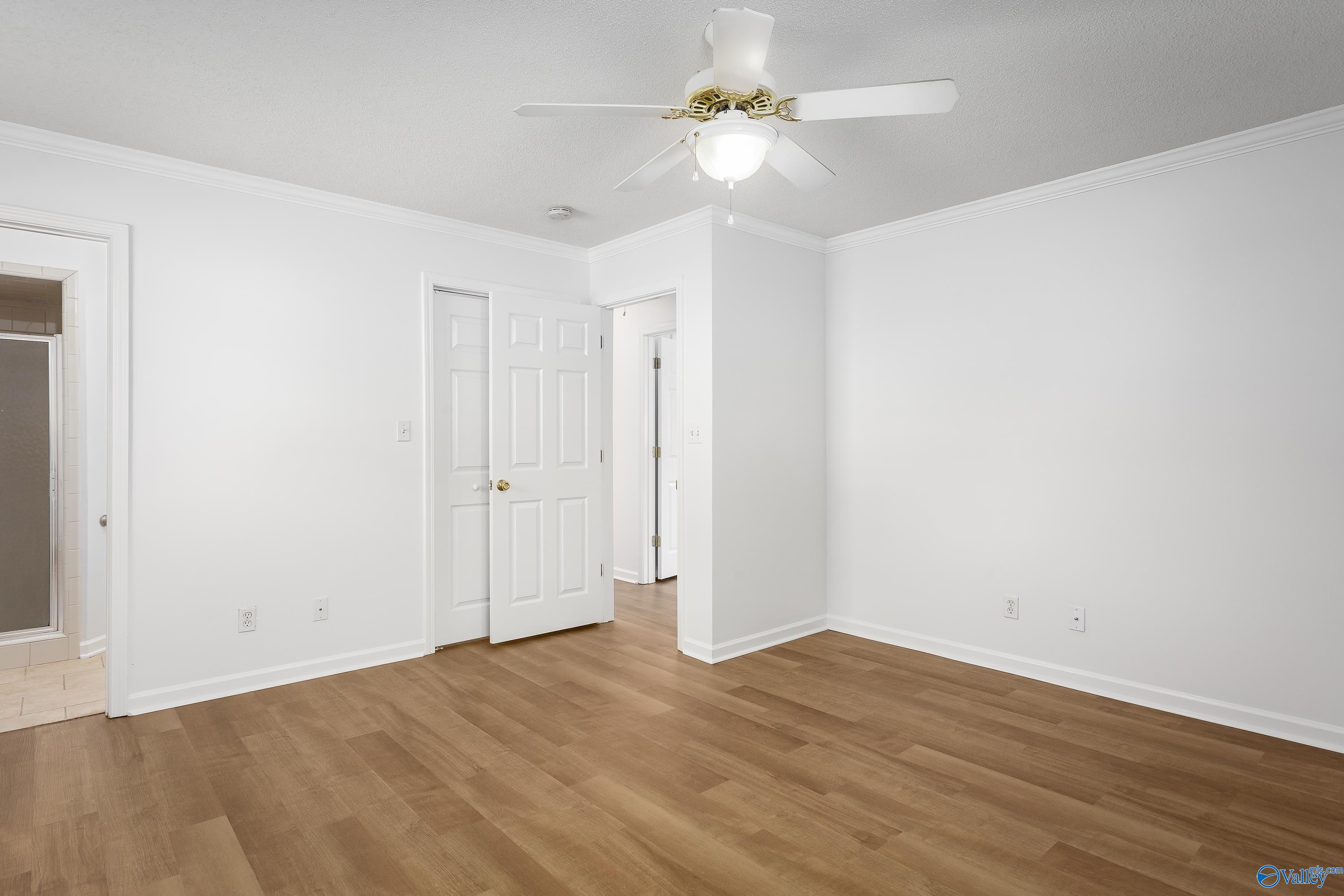 103 Creekwood Circle, Florence, Alabama image 13