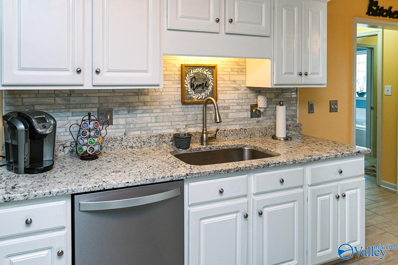 1122 London Place, Decatur, Alabama image 37