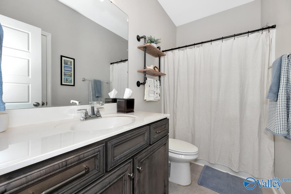 7604 Flint Crossing Circle, Owens Cross Roads, Alabama image 21