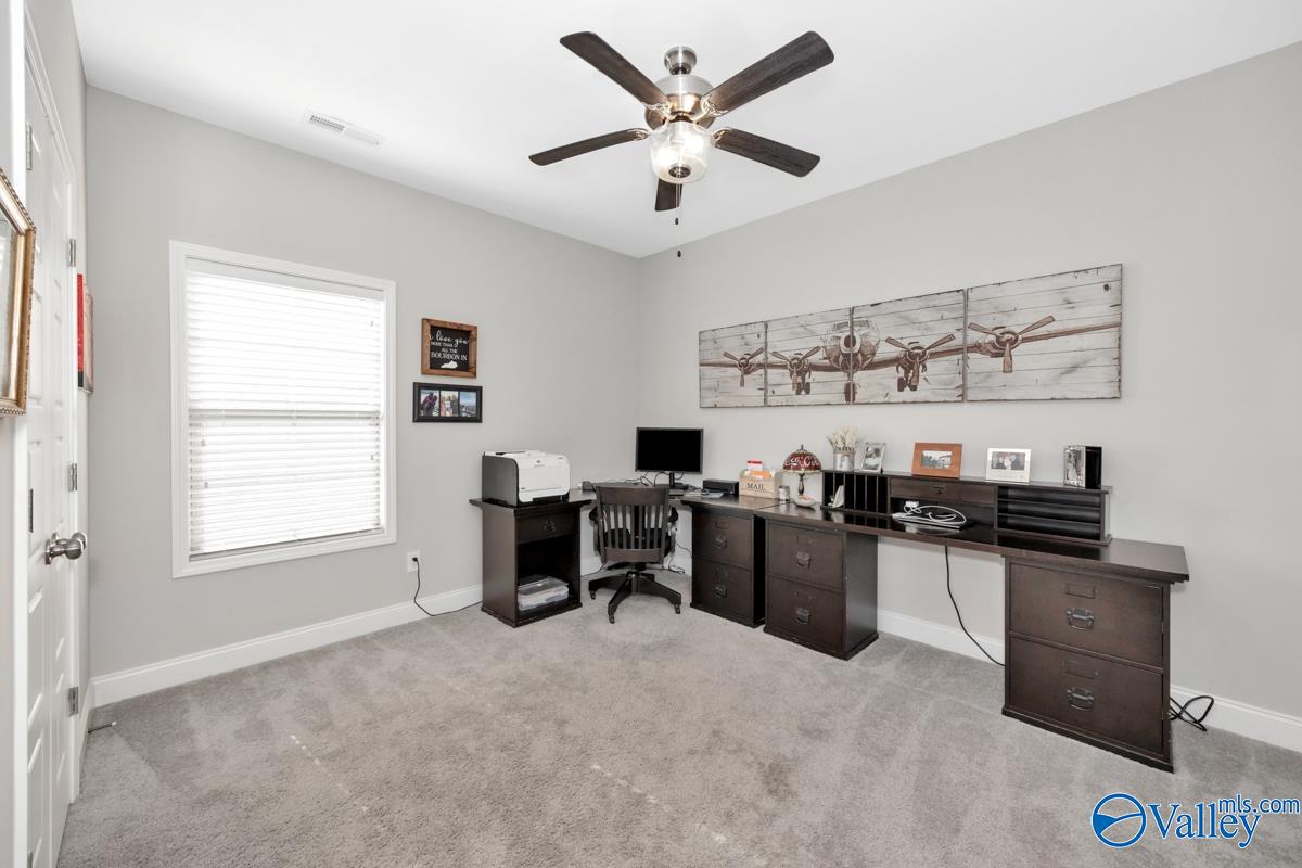 7604 Flint Crossing Circle, Owens Cross Roads, Alabama image 20
