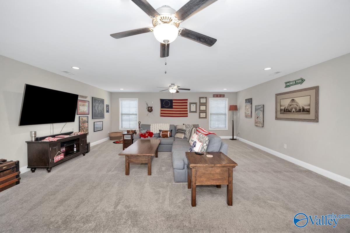 7604 Flint Crossing Circle, Owens Cross Roads, Alabama image 22