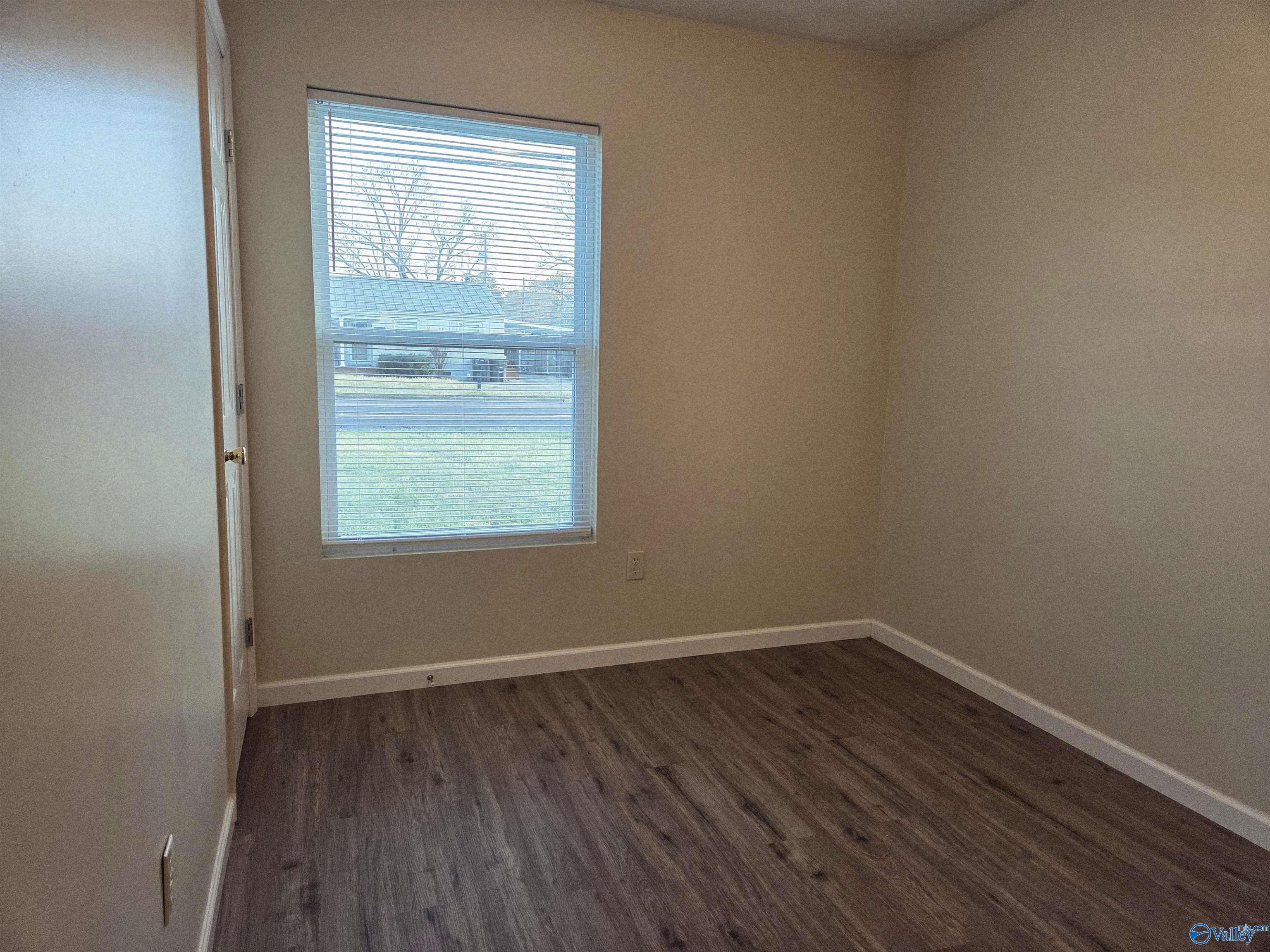 1713 Oakwood Avenue, Huntsville, Alabama image 4