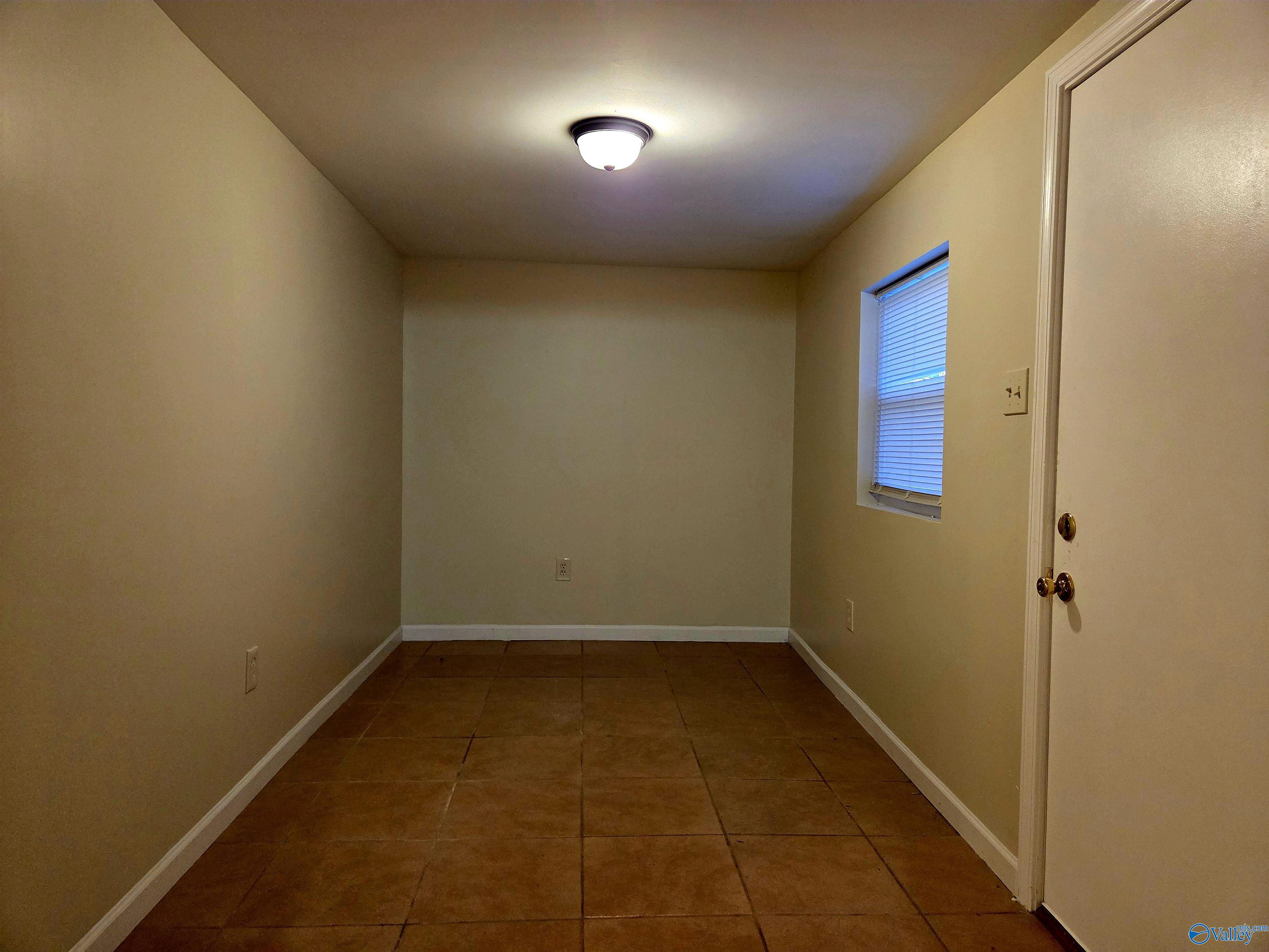 1713 Oakwood Avenue, Huntsville, Alabama image 13