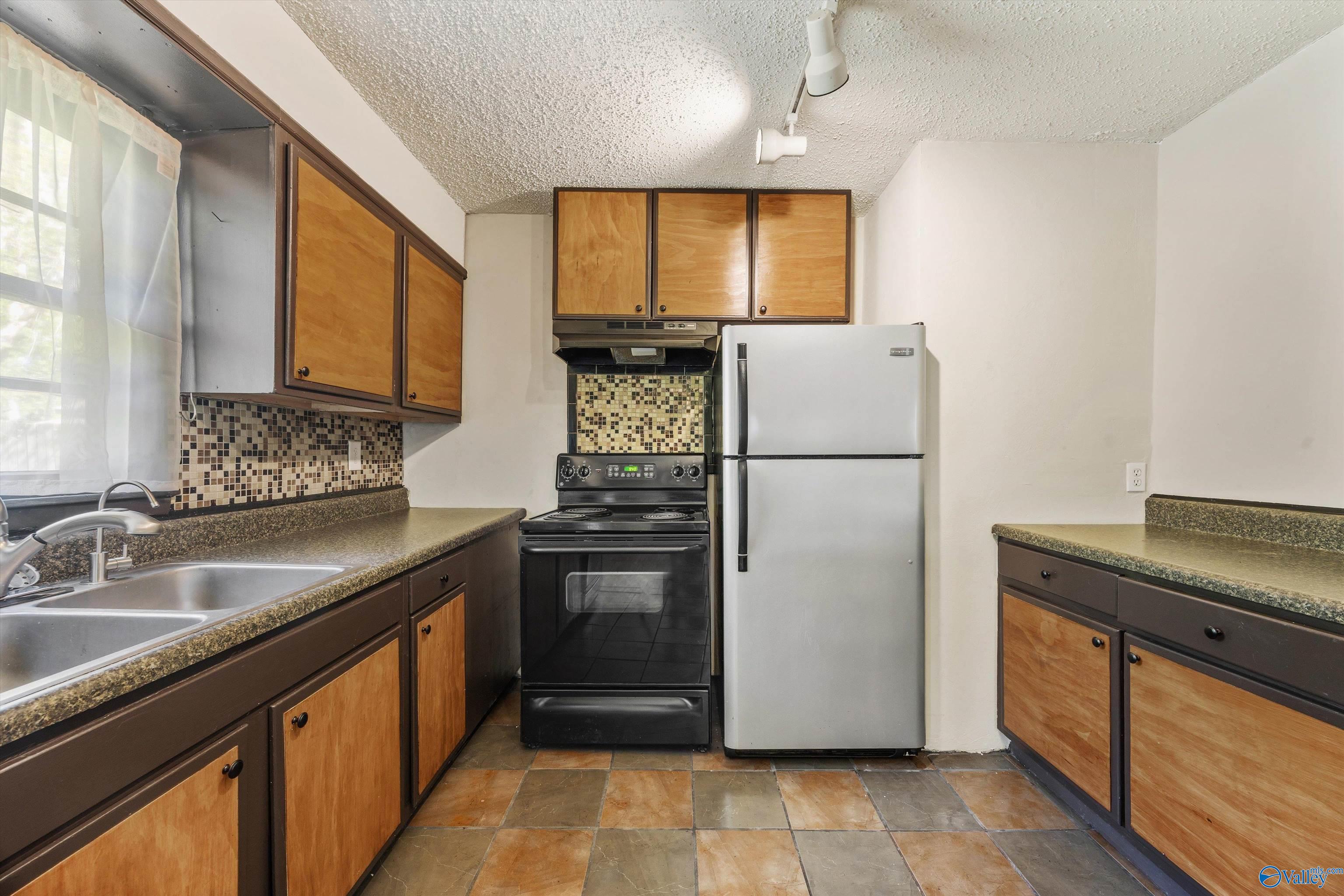 3607 Gay Street, Huntsville, Alabama image 9