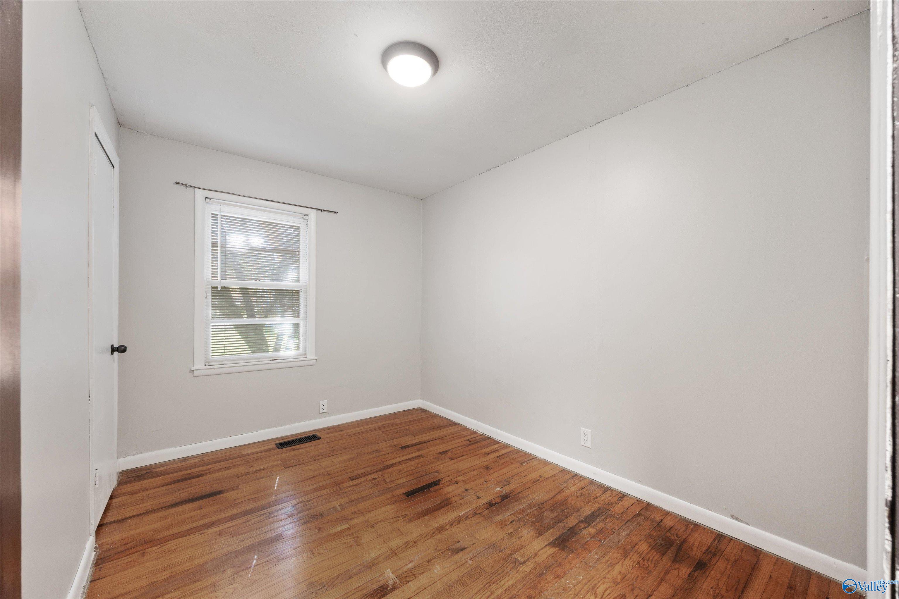 3607 Gay Street, Huntsville, Alabama image 12