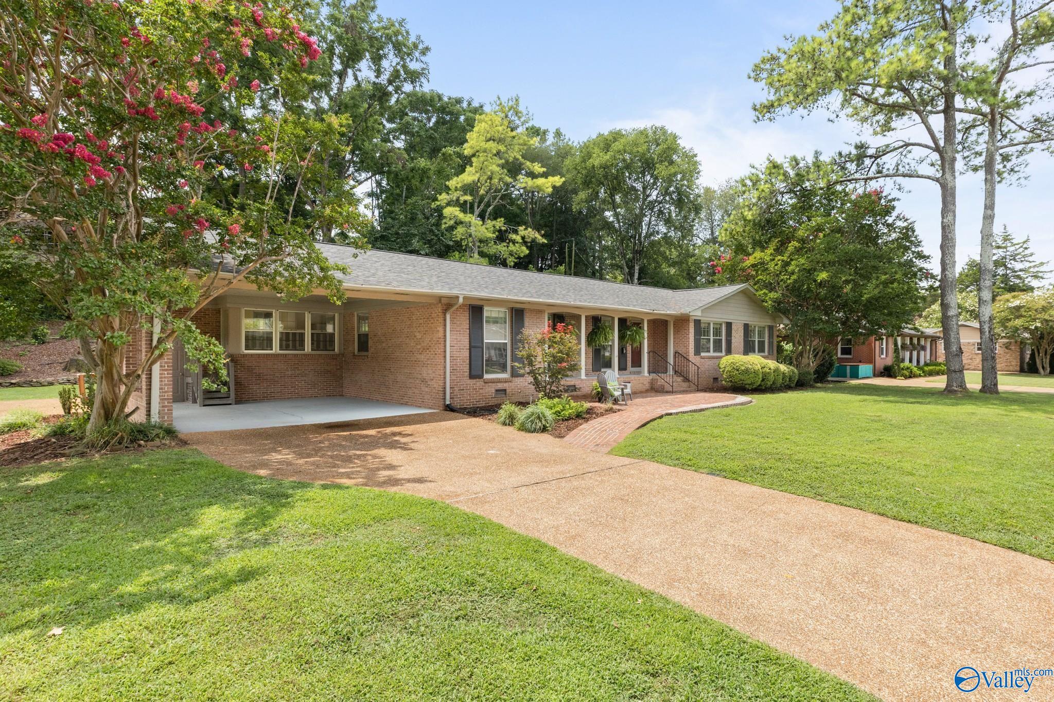 1406 Woodmont Avenue