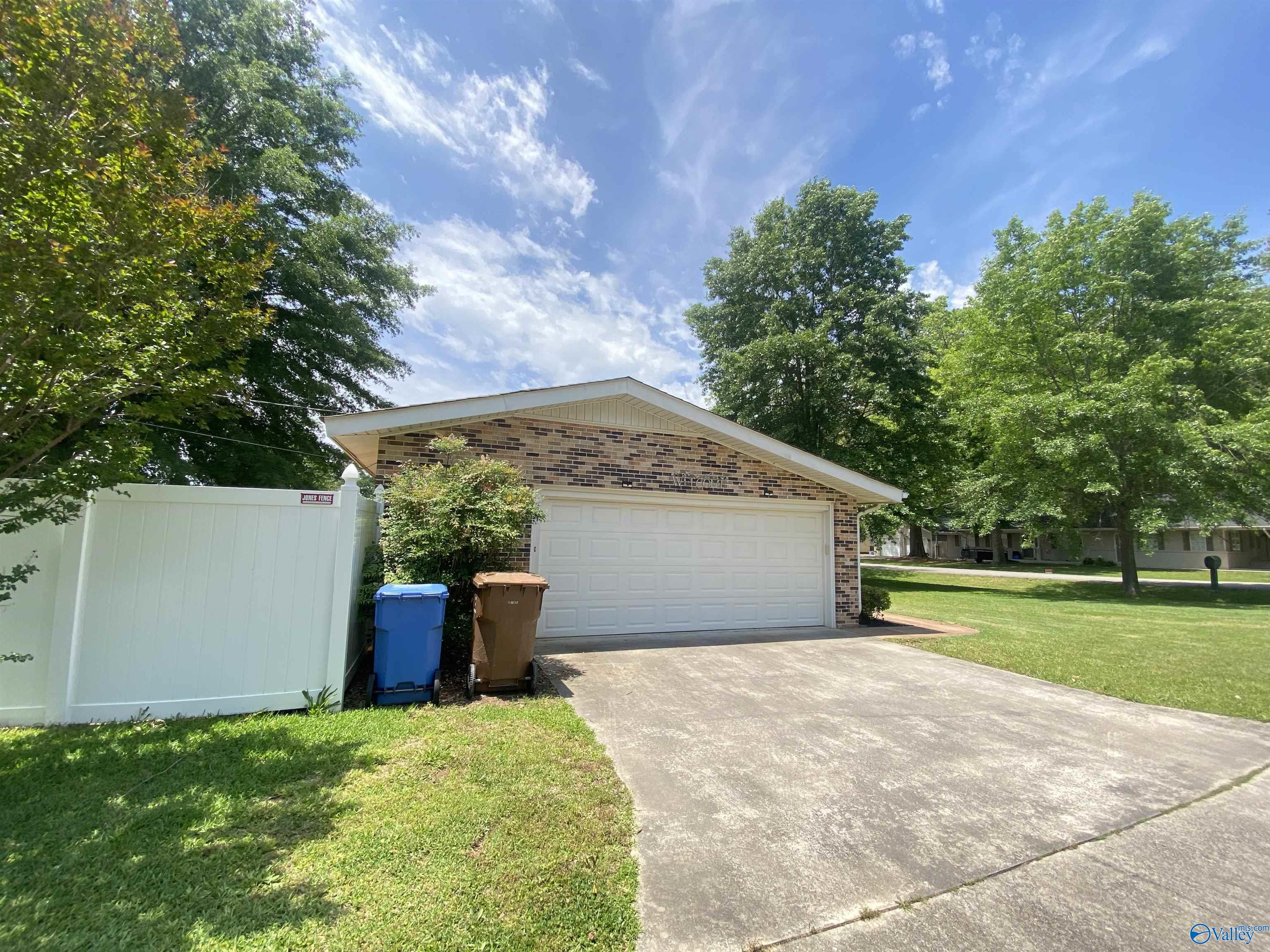406 Walker Road, Hartselle, Alabama image 35