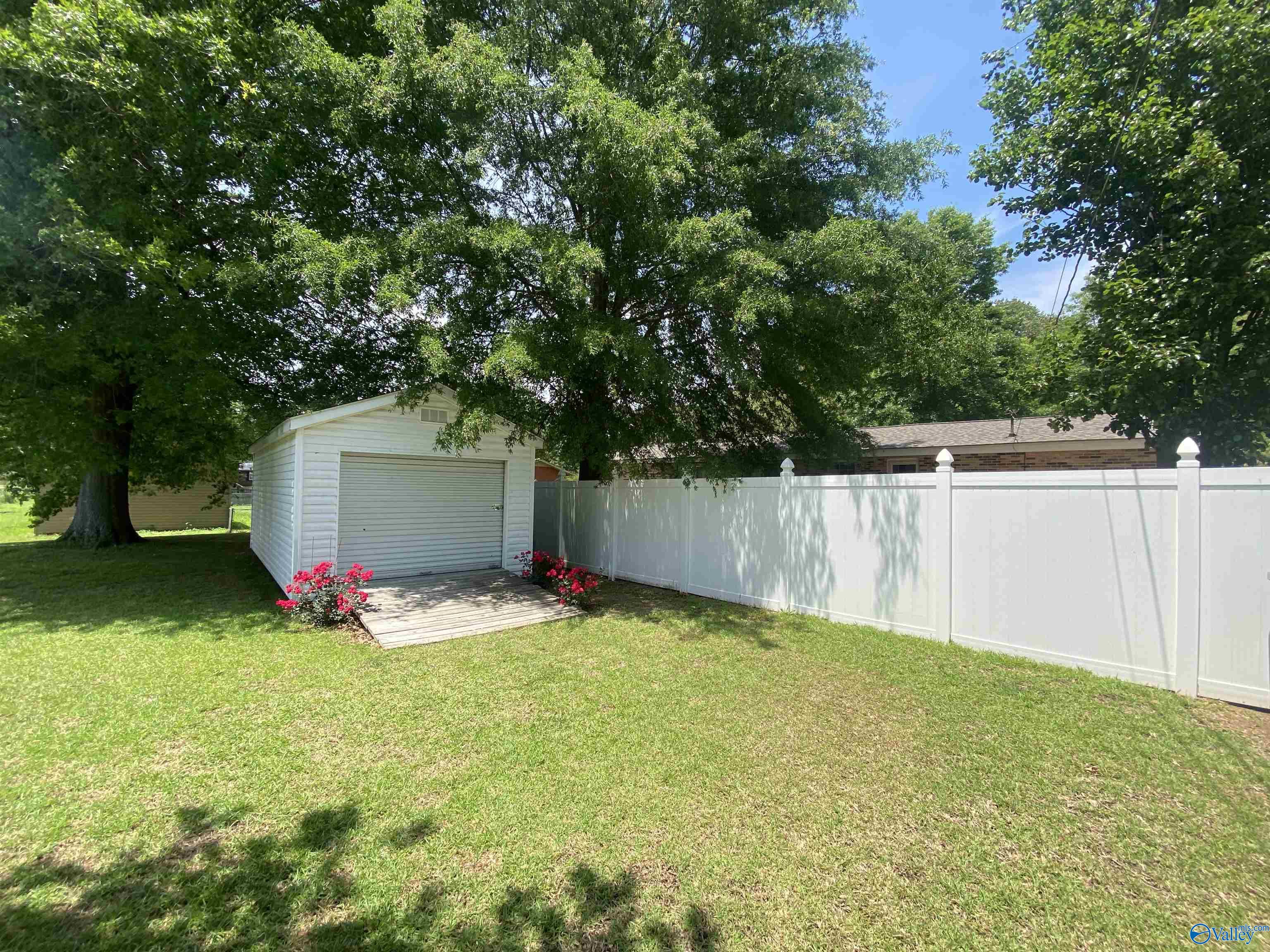 406 Walker Road, Hartselle, Alabama image 34