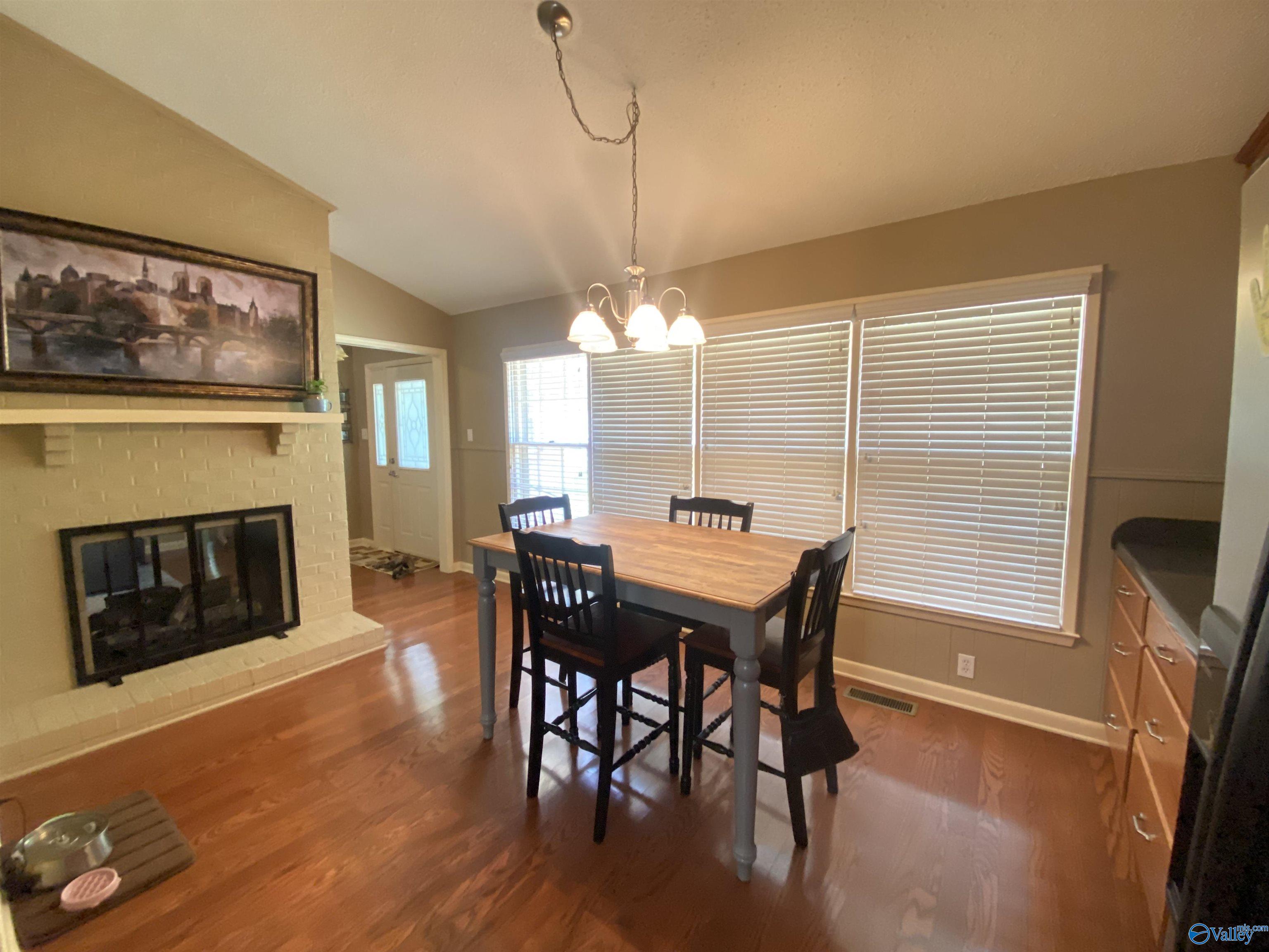 406 Walker Road, Hartselle, Alabama image 11