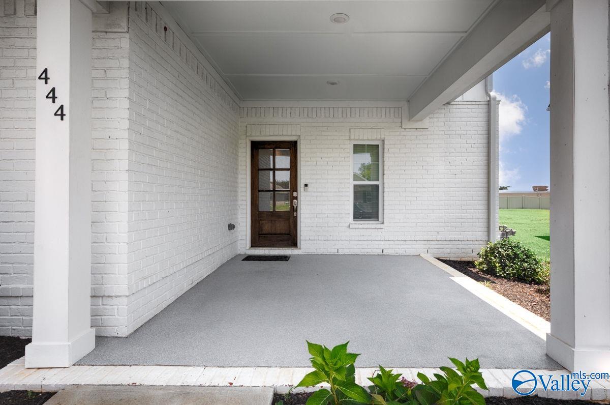 444 Summit Lakes Drive