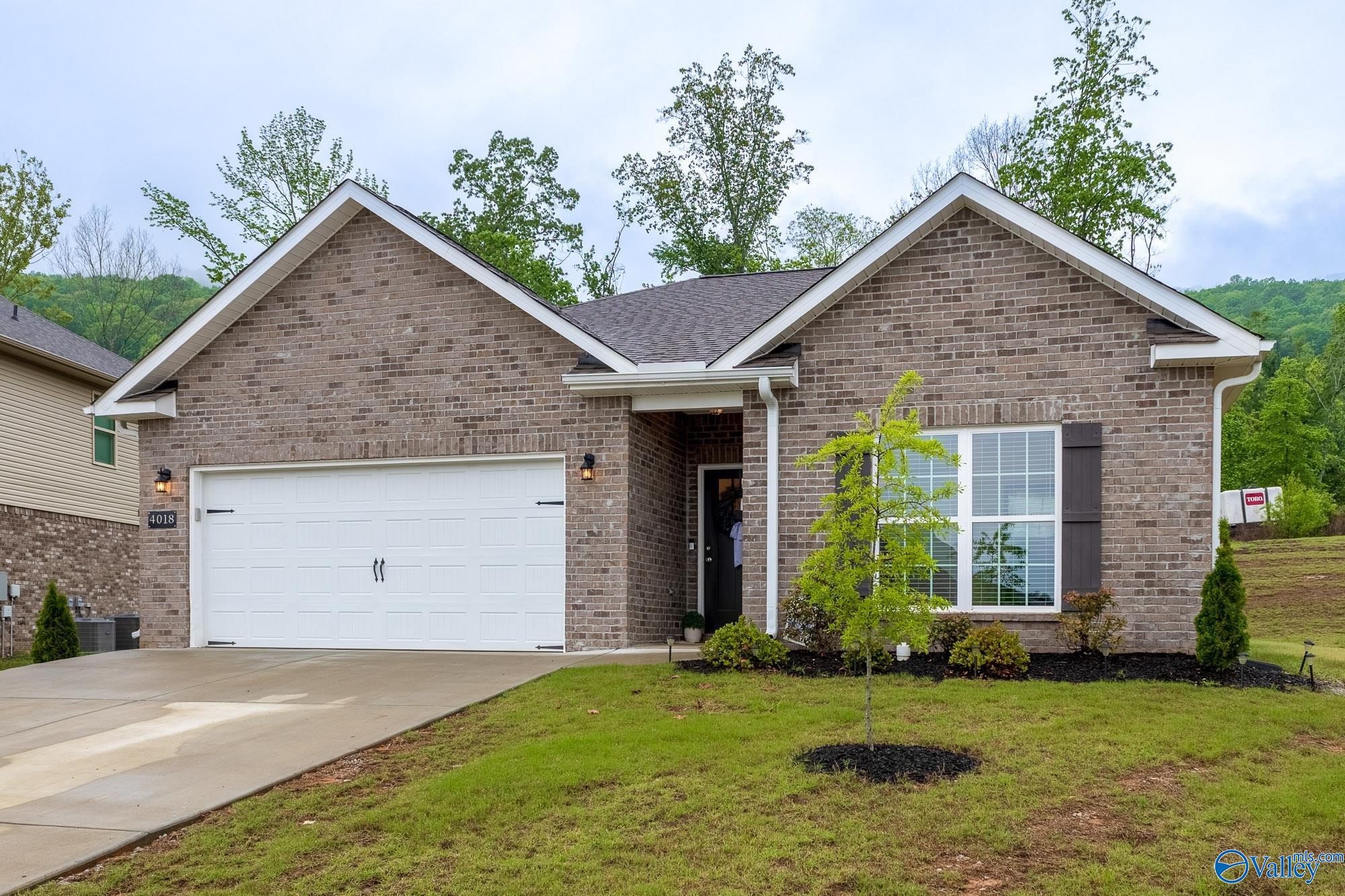 4018 SE Rockland Circle, Owens Cross Roads, Alabama image 2