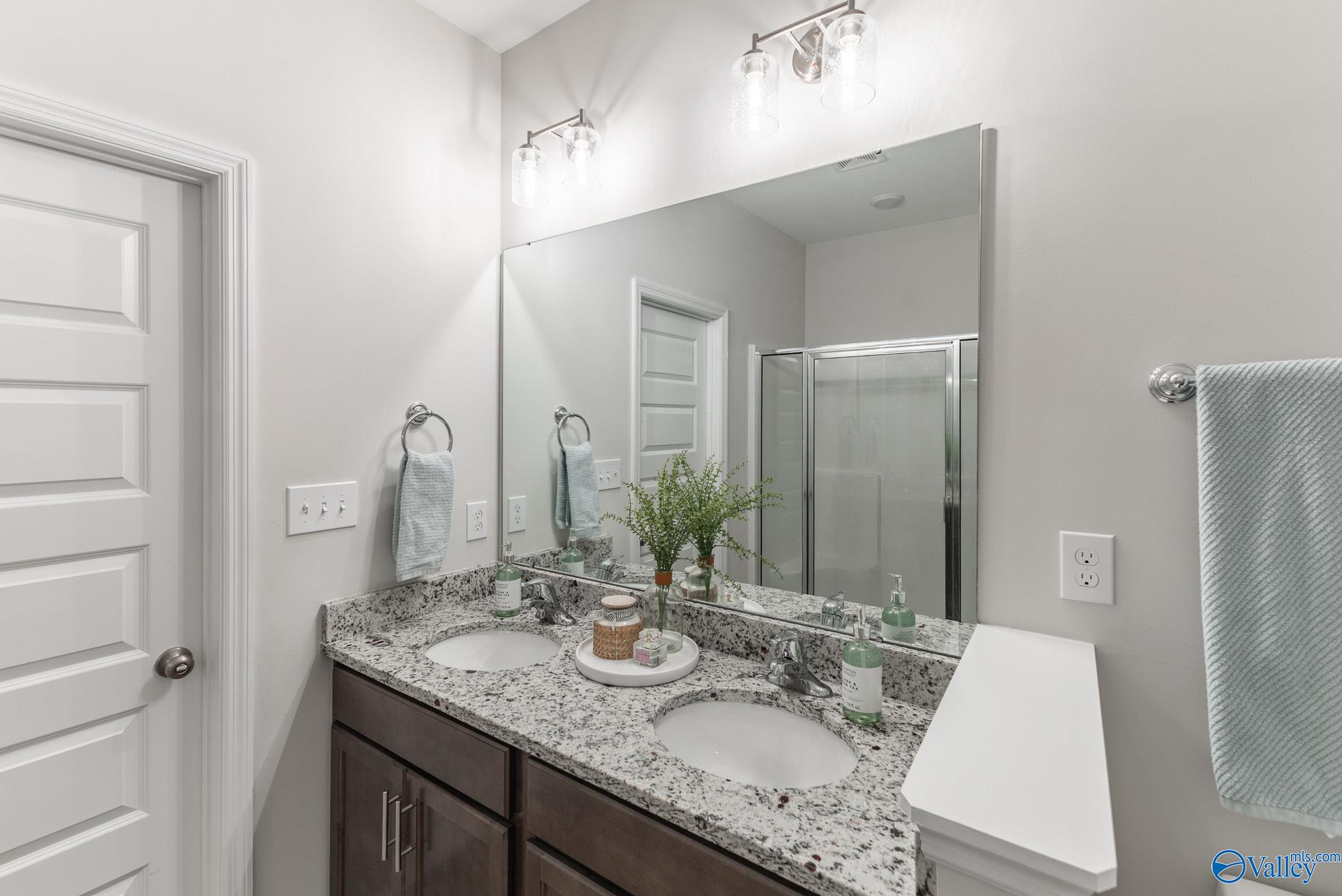 4018 SE Rockland Circle, Owens Cross Roads, Alabama image 14