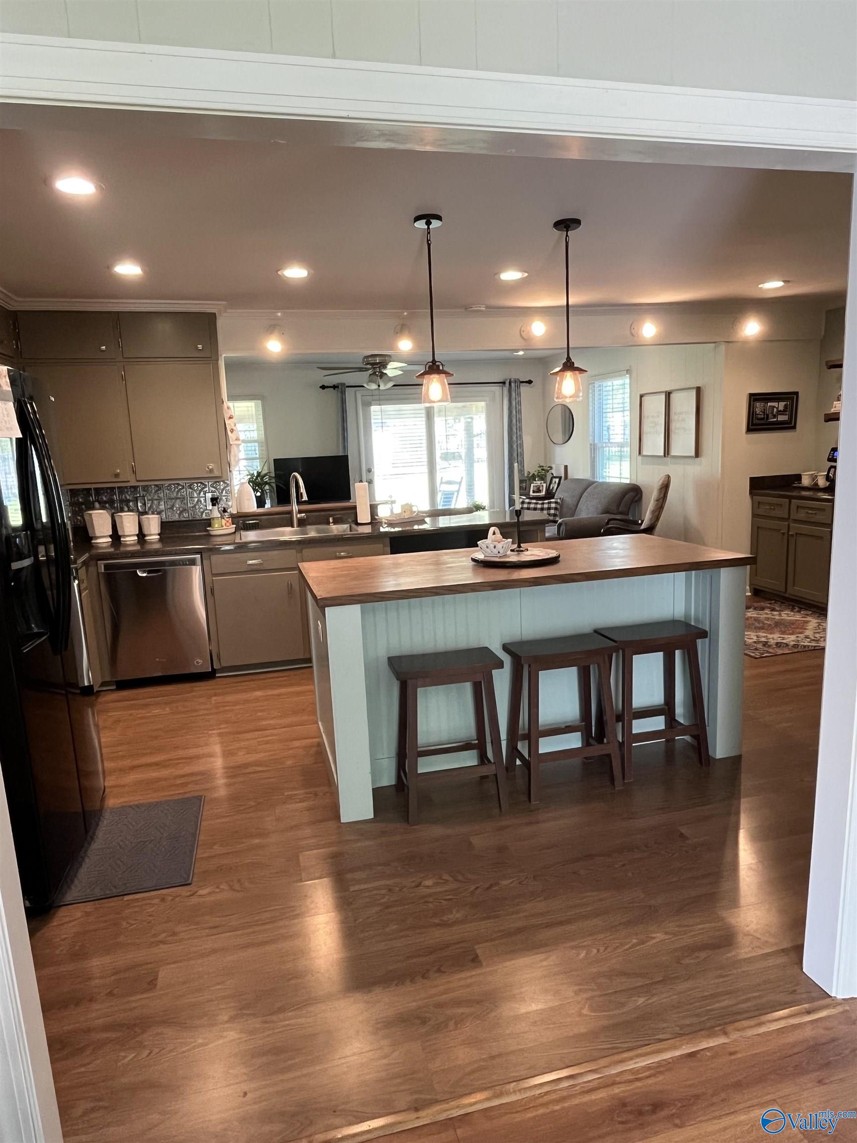 437 Hart Court, Arab, Alabama image 16