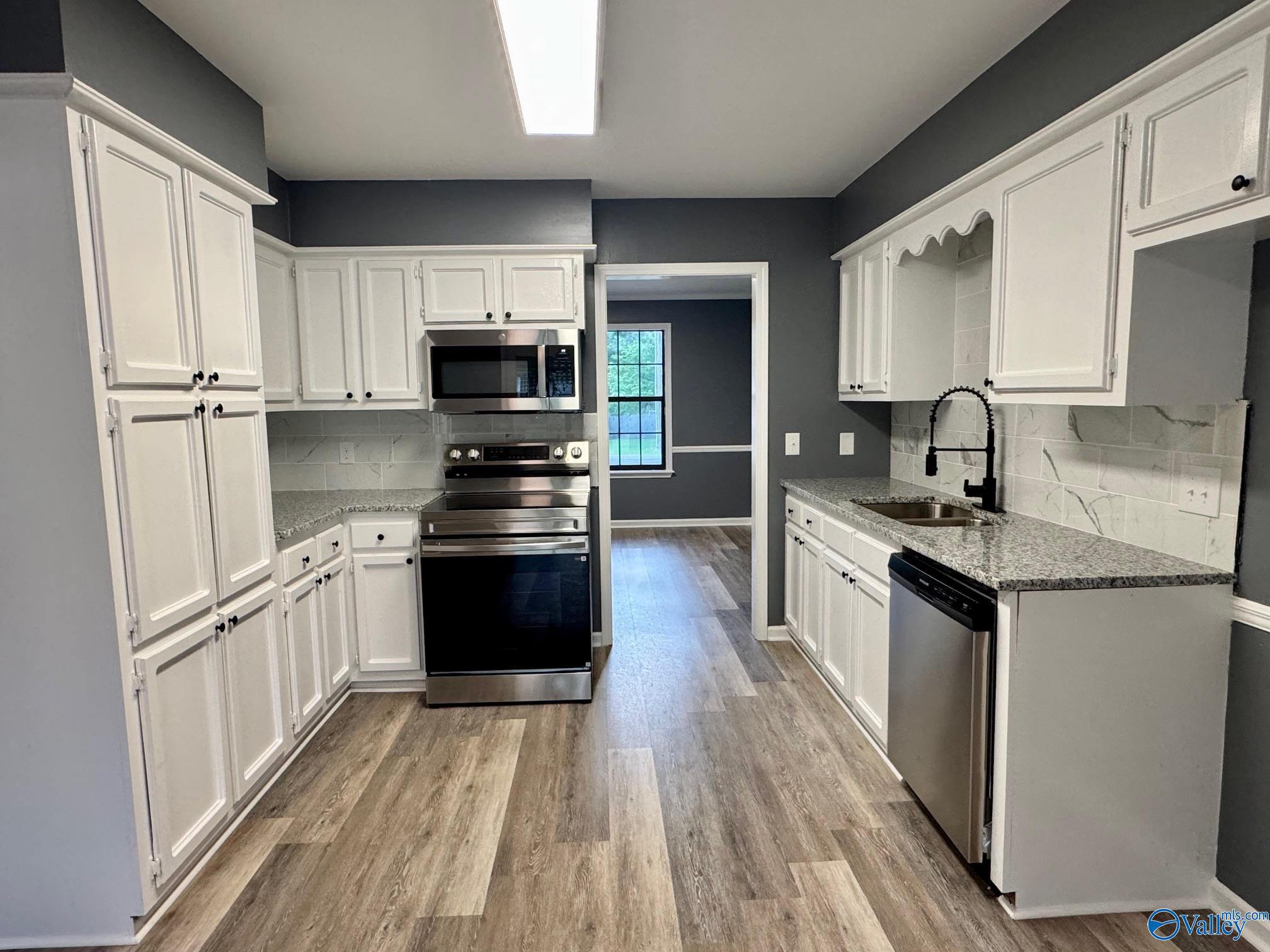 509 Honeysuckle Lane