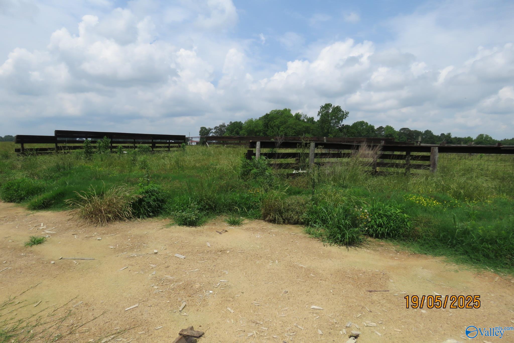 835 New Clear Creek Road, Boaz, Alabama image 6