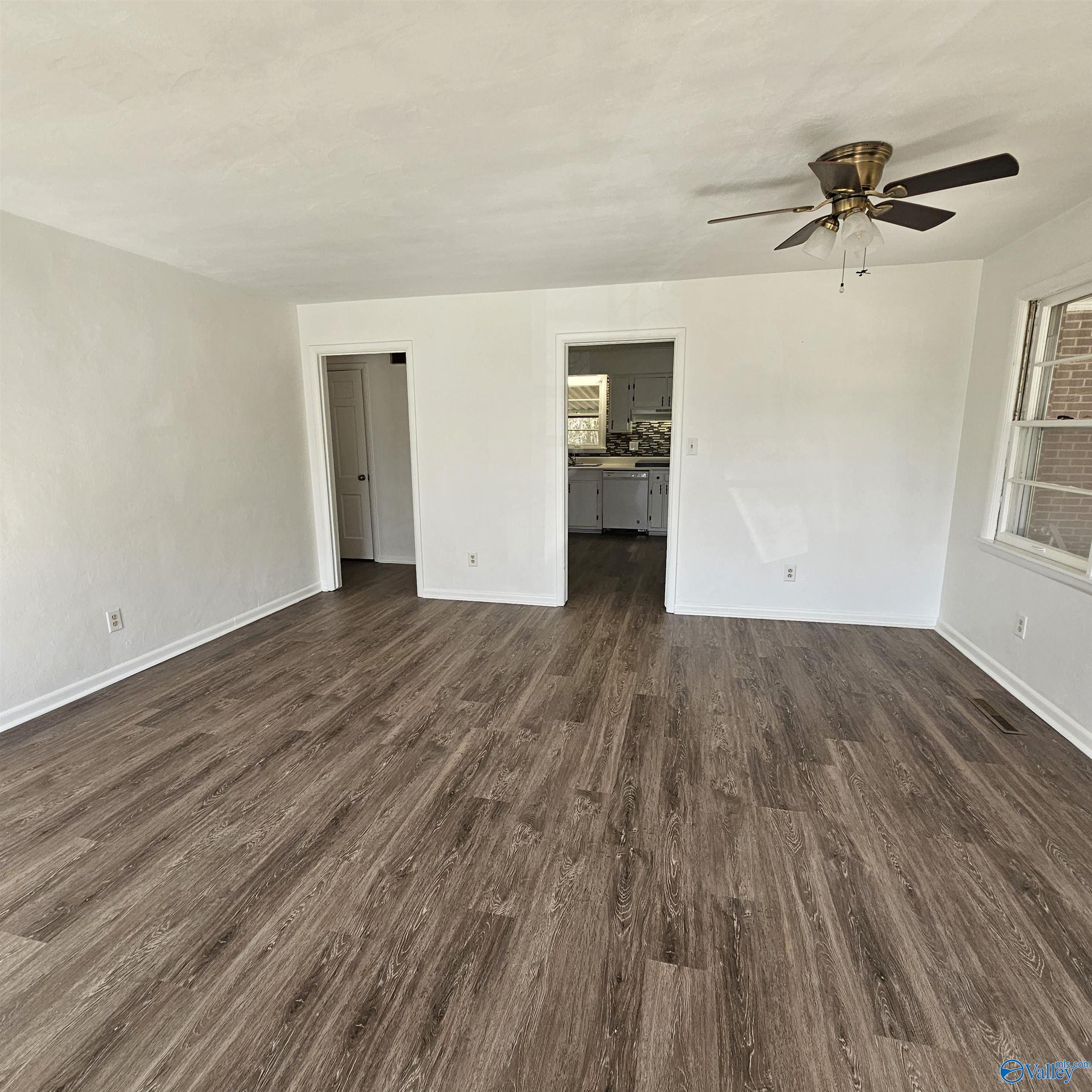 1606 Chenault Drive, Decatur, Alabama image 14
