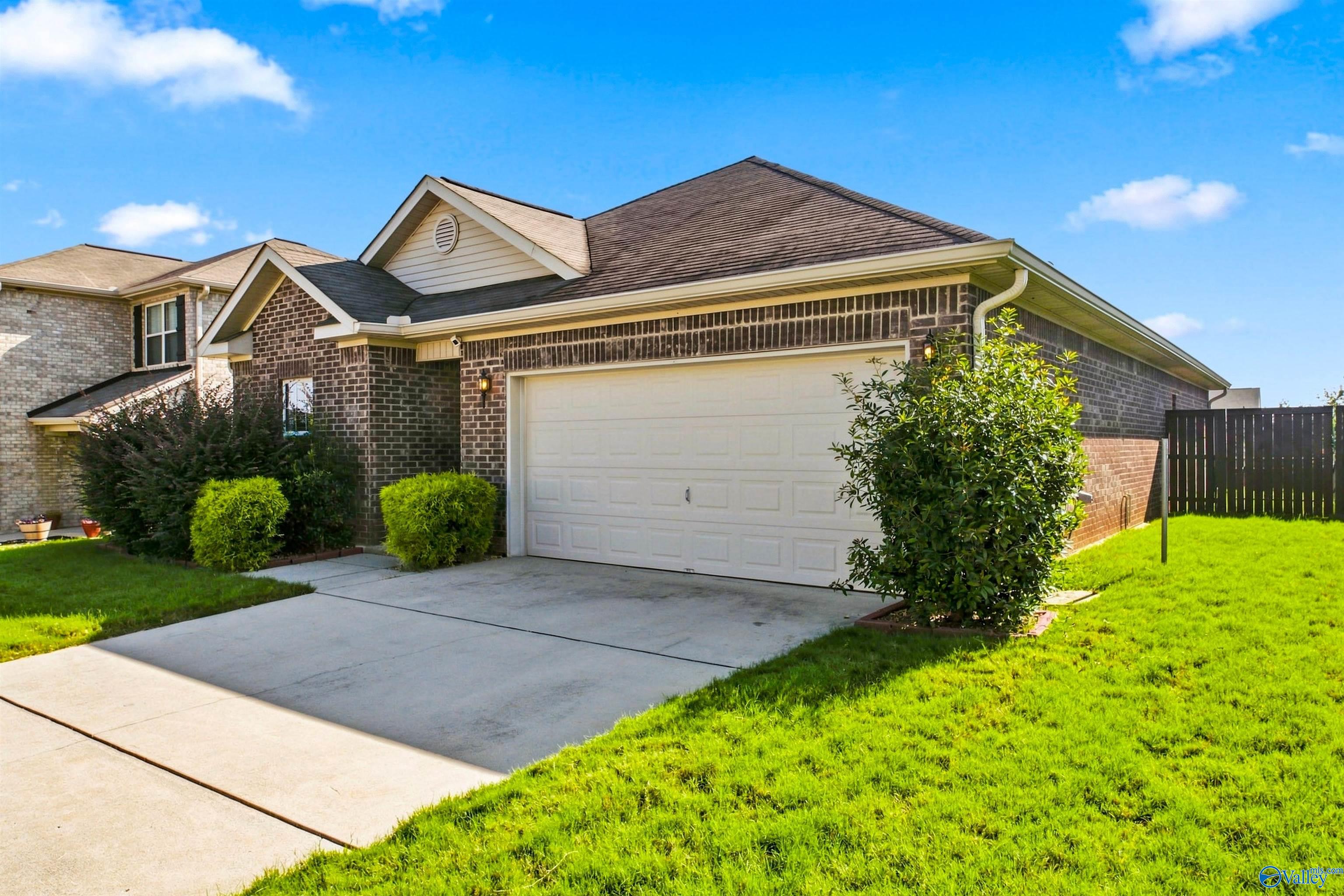3368 Castlecreek Drive