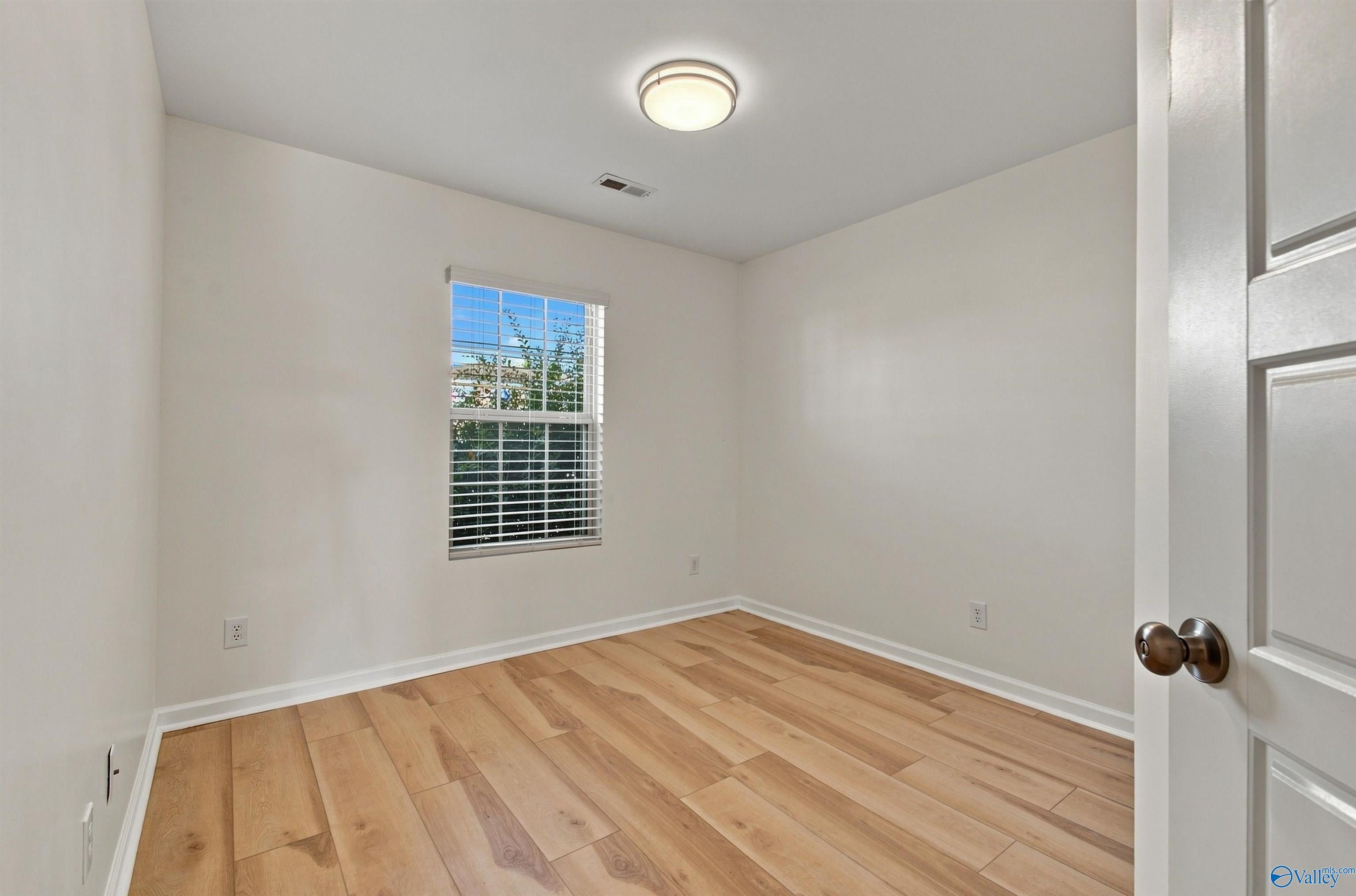 3368 Castlecreek Drive