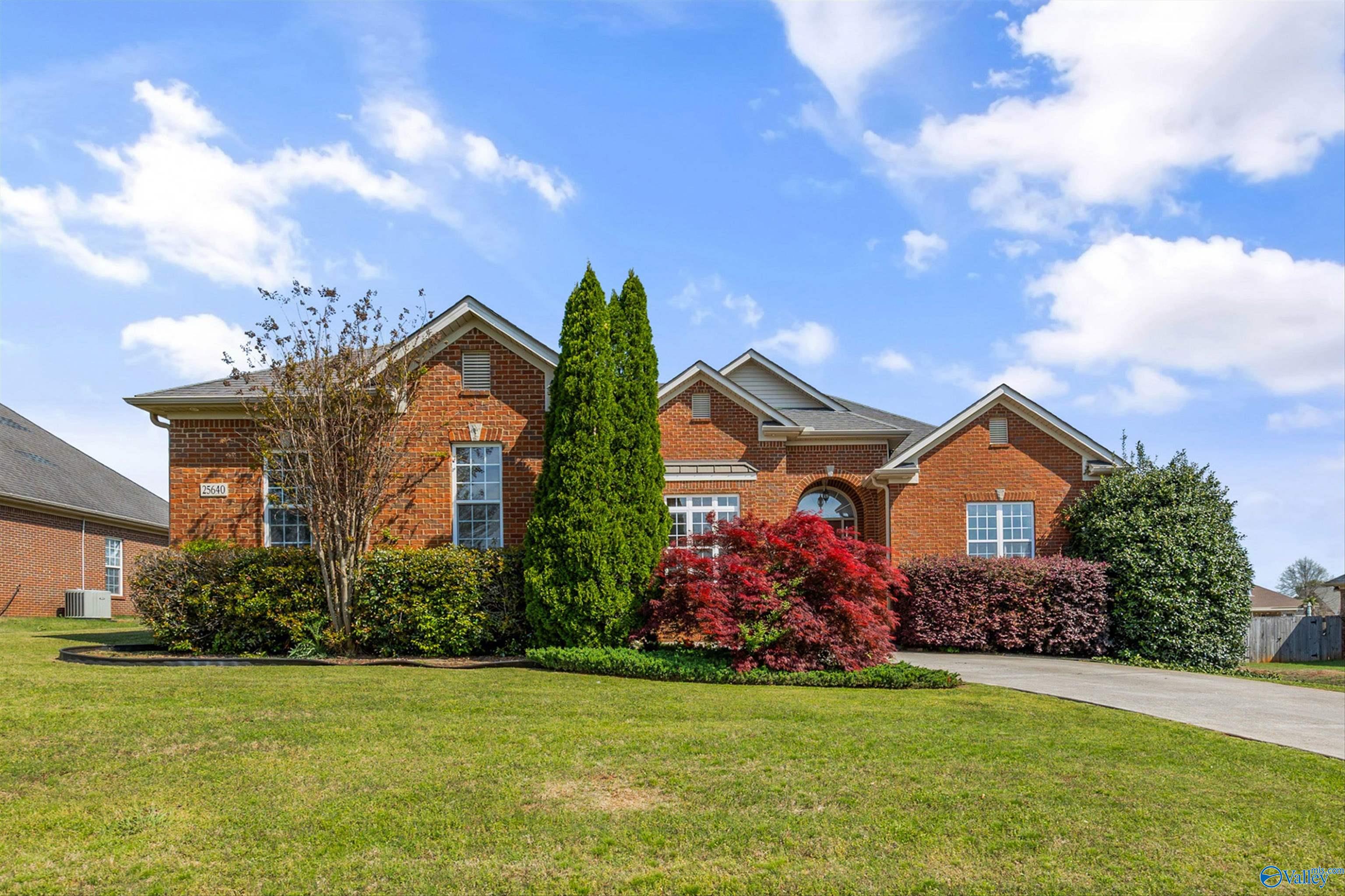 25640 Gray Stone Drive, Madison, Alabama image 1