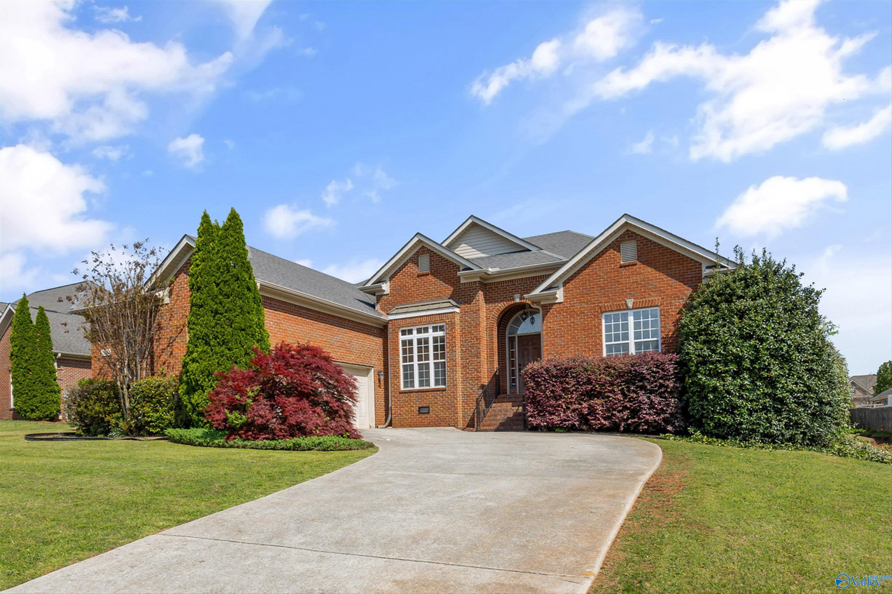 25640 Gray Stone Drive, Madison, Alabama image 2