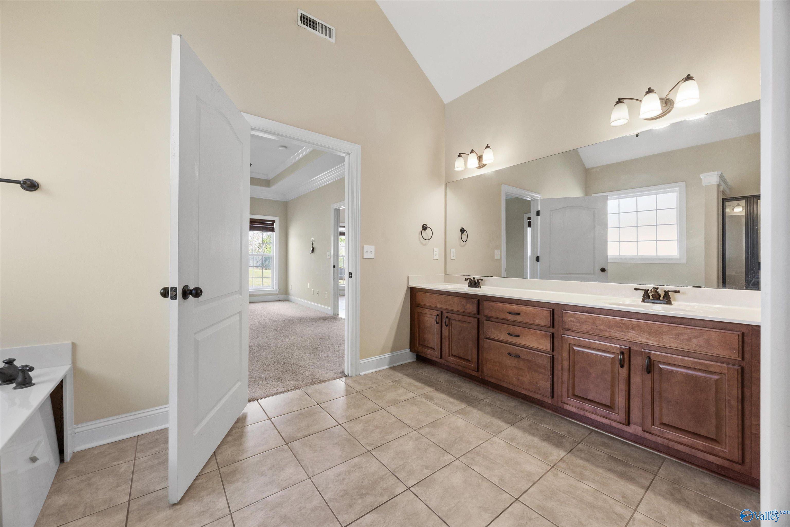 25640 Gray Stone Drive, Madison, Alabama image 22