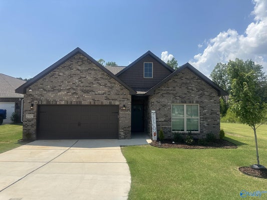 27312 MCKENNA DR, ATHENS, AL 35613 - Image 8cc5b538ee8c53edca6bcb40995da30c/3863134116