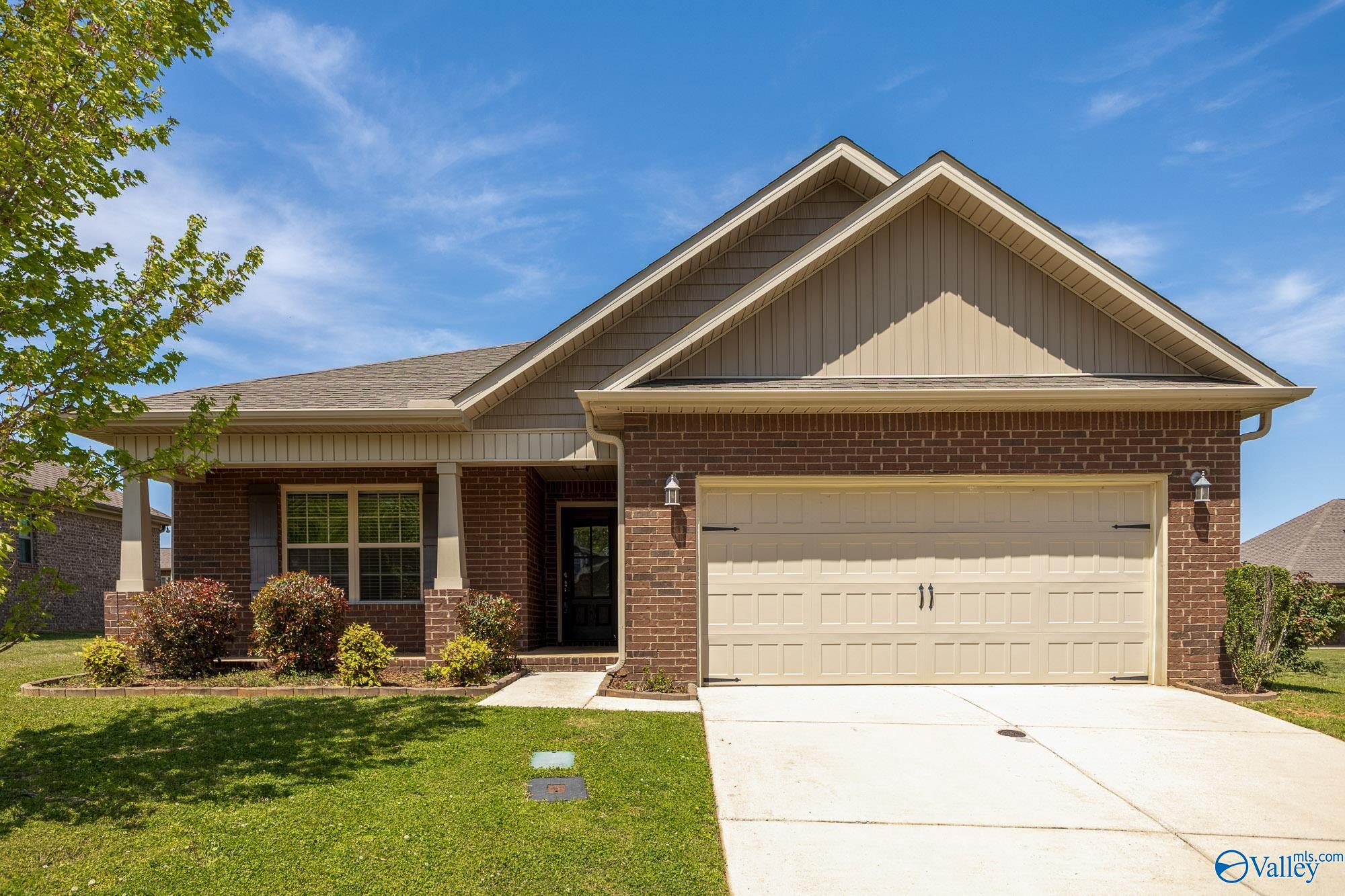 20537 Sabrina Lane, Athens, Alabama image 1