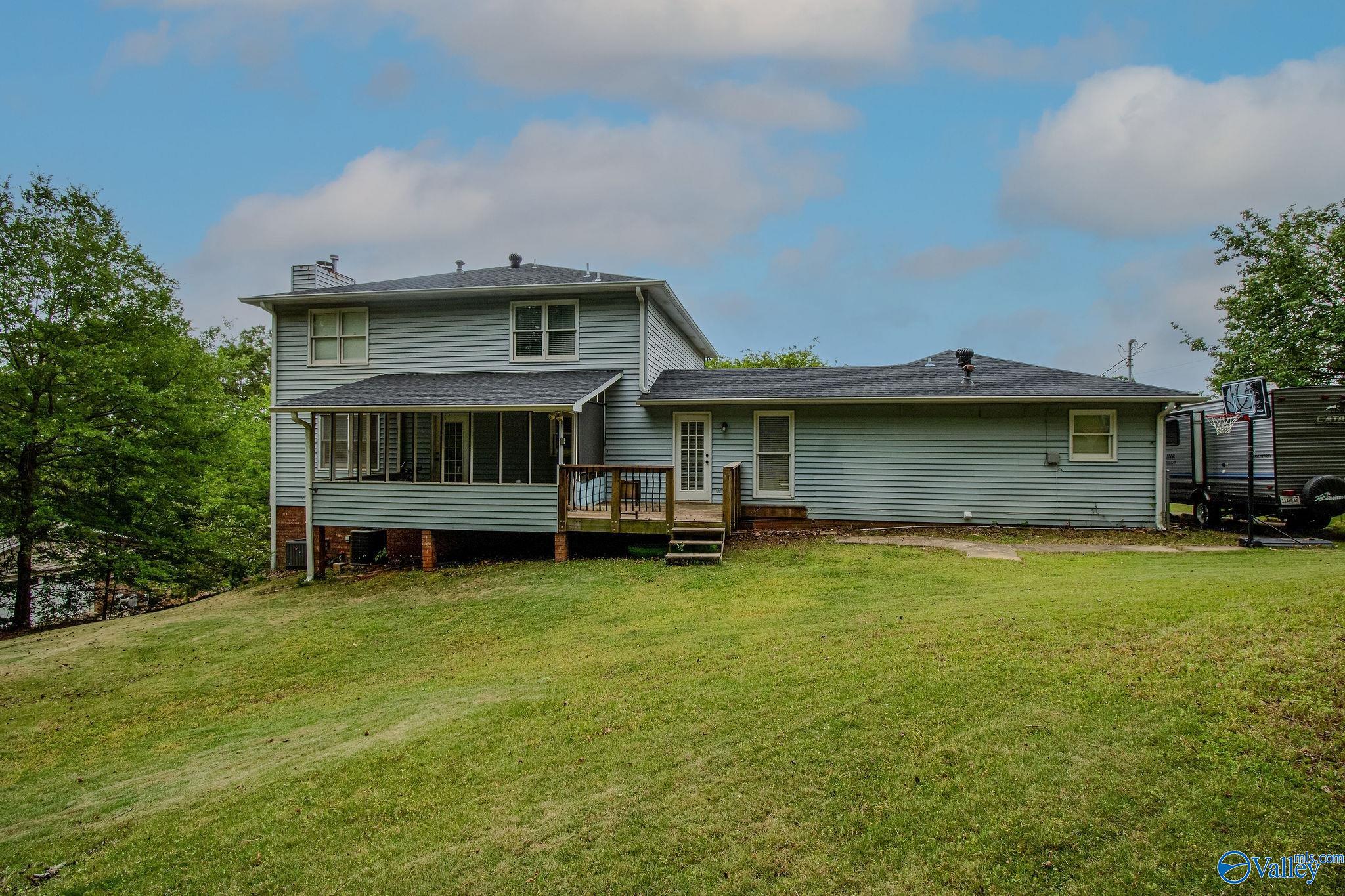 1228 Valleywood Road, Oxford, Alabama image 2