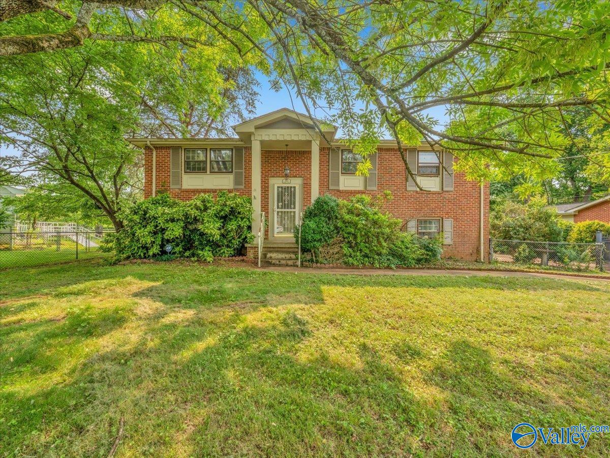 11022 Strong Drive, Huntsville, Alabama image 1
