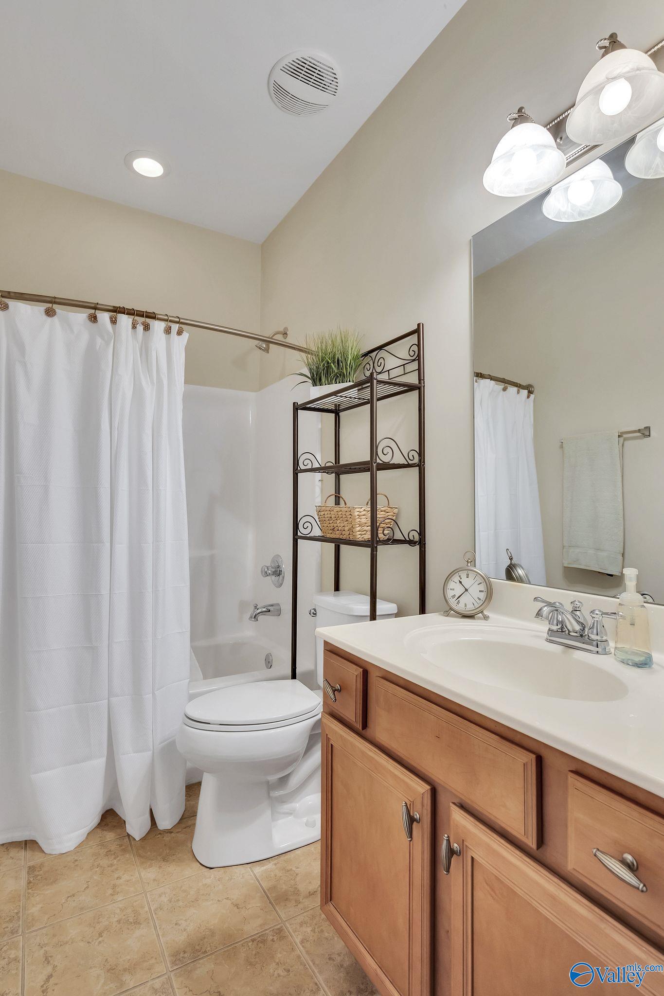 6701 Mceachern Lane, Owens Cross Roads, Alabama image 20