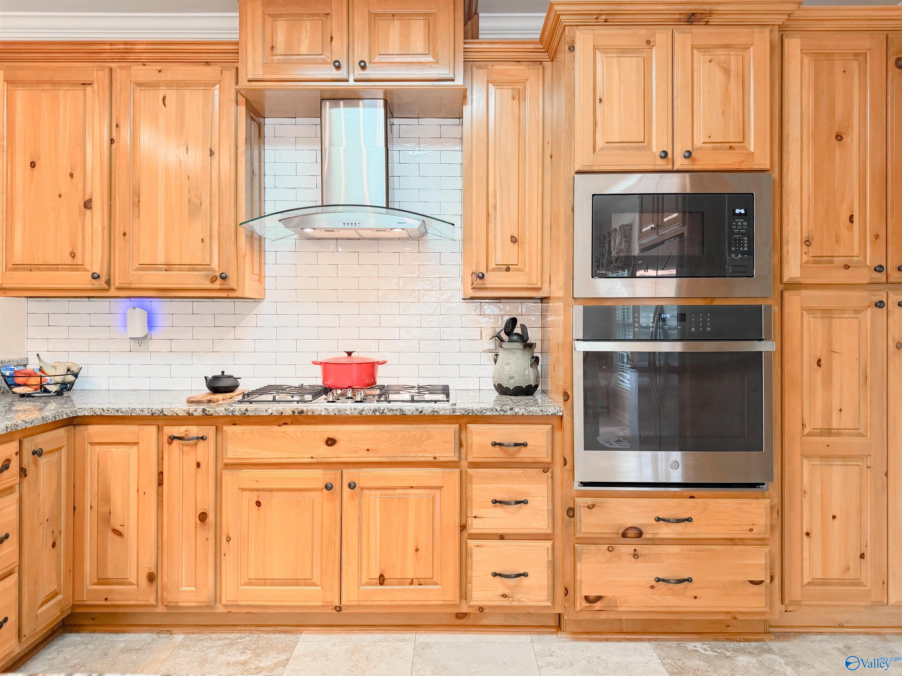 3526 South Chapel Hill Road