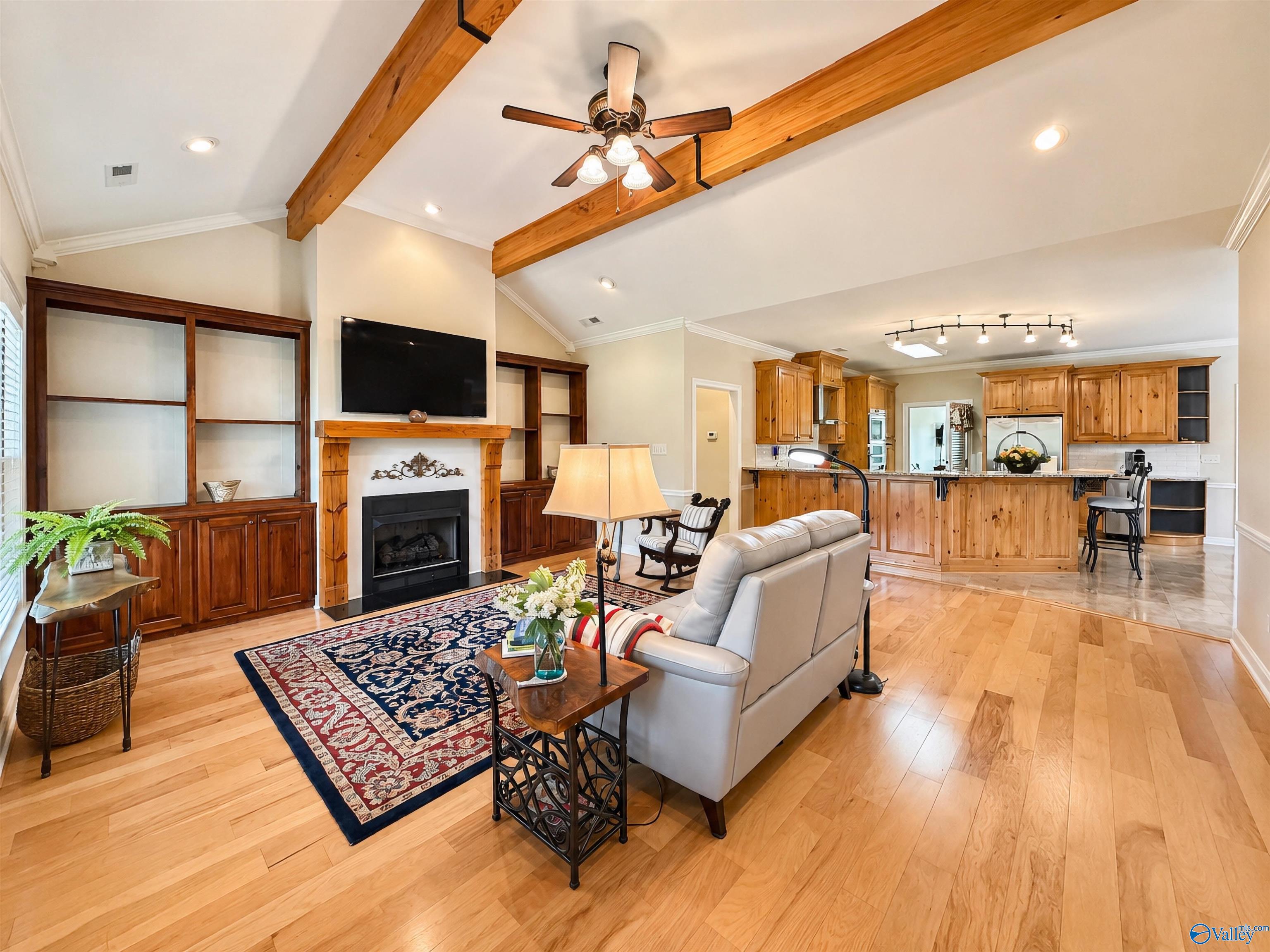 3526 South Chapel Hill Road