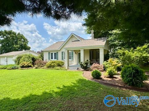 Homes For Sale - 27968 Shelton Road<br/> Limestone County, Elkmont, AL 35620