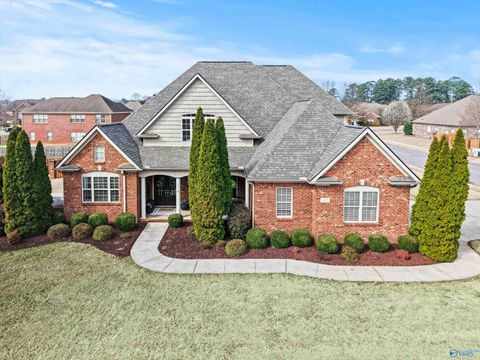Photo of 107 Meadowglen Drive NW, Madison, AL 35757 (MLS # 21911396)