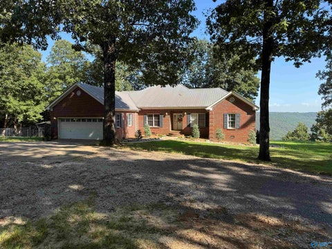Homes For Sale - 760 Range Road<br/> Gurley, AL 35748