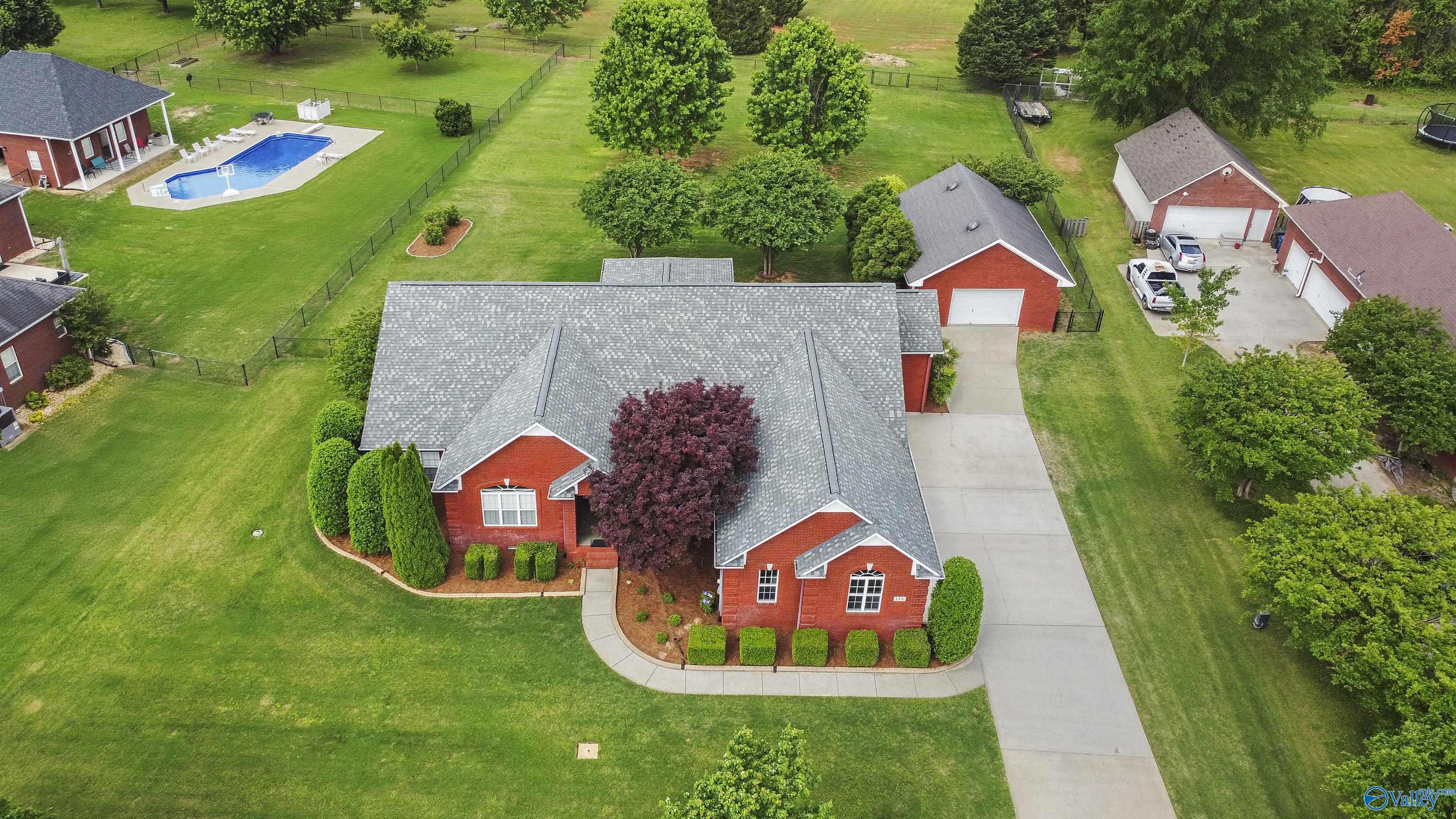 148 Golden Harvest Drive, New Market, Alabama image 3