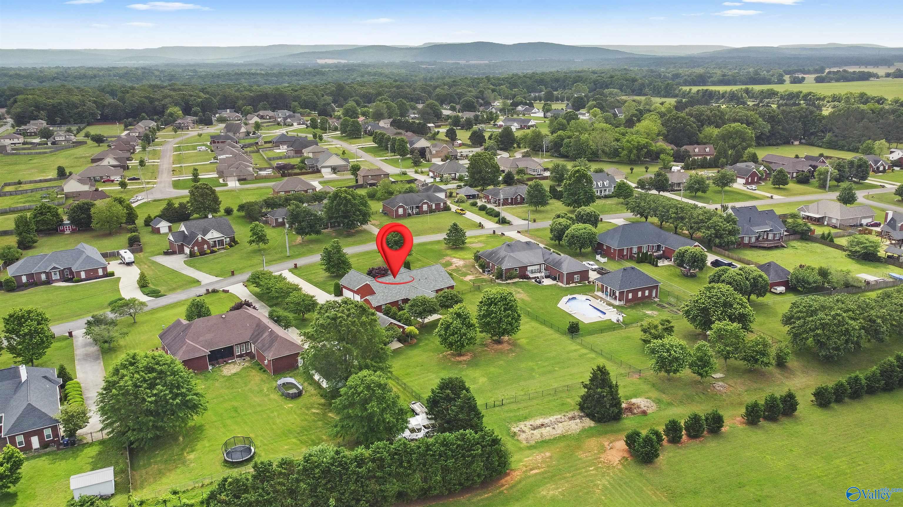 148 Golden Harvest Drive, New Market, Alabama image 2
