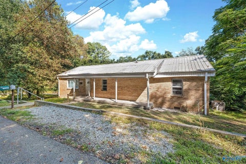 Homes For Sale - 3604 Pearson Street<br/> Marshall County, Guntersville, AL 35976