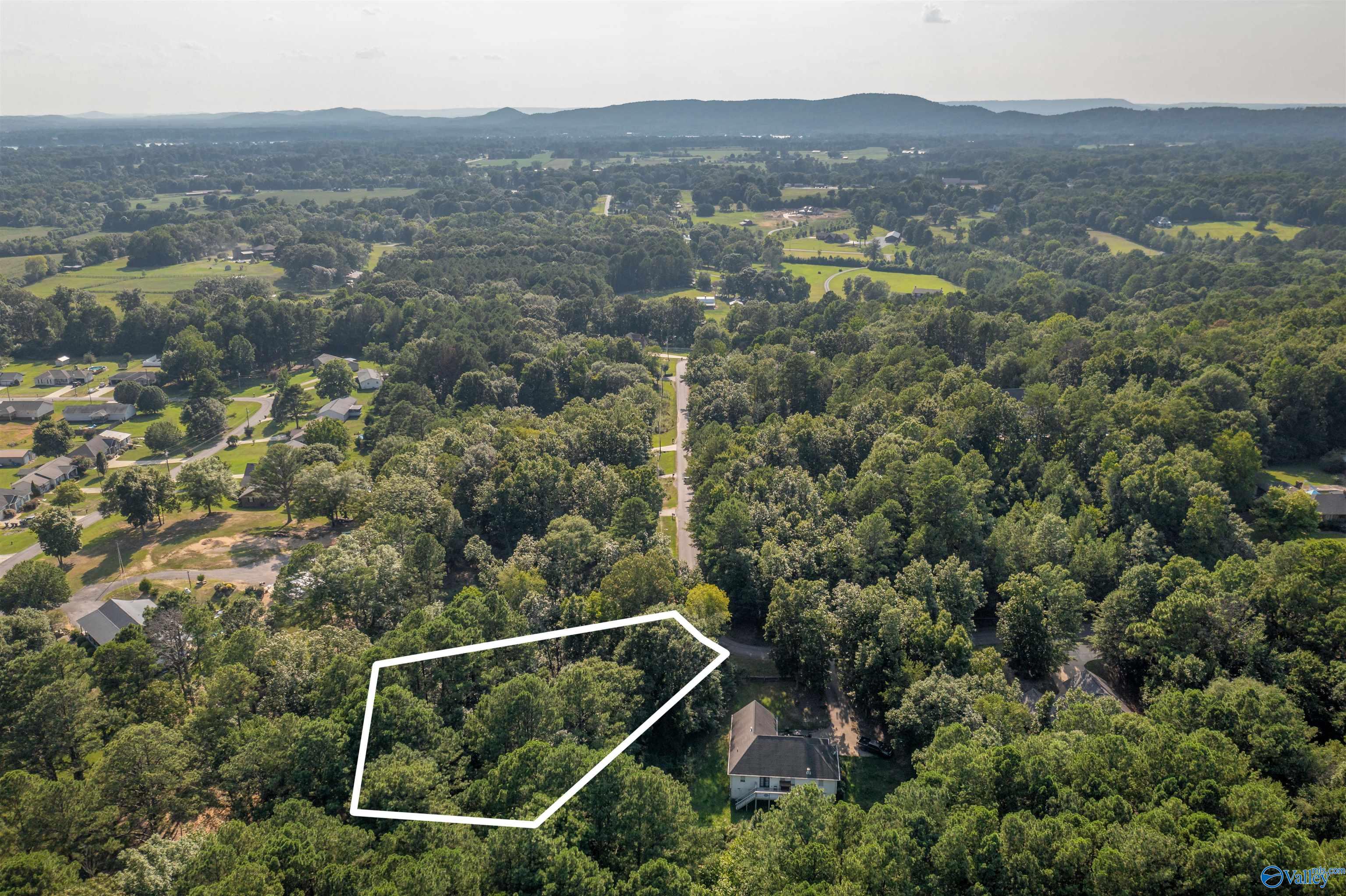 0.70 Acres S Berkley Hills Drive, Southside, Alabama image 9