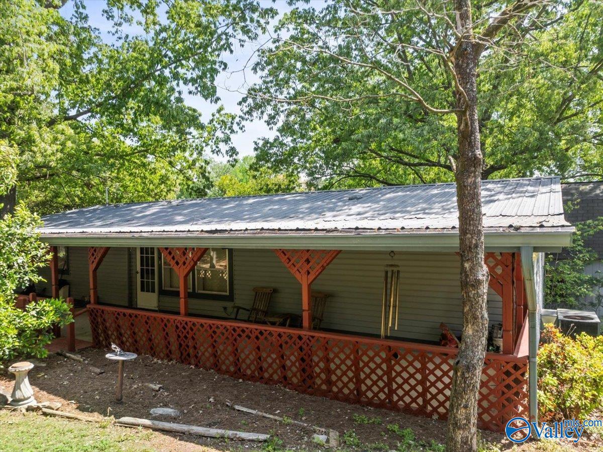 1671 Point Of Pines, Guntersville, Alabama image 3