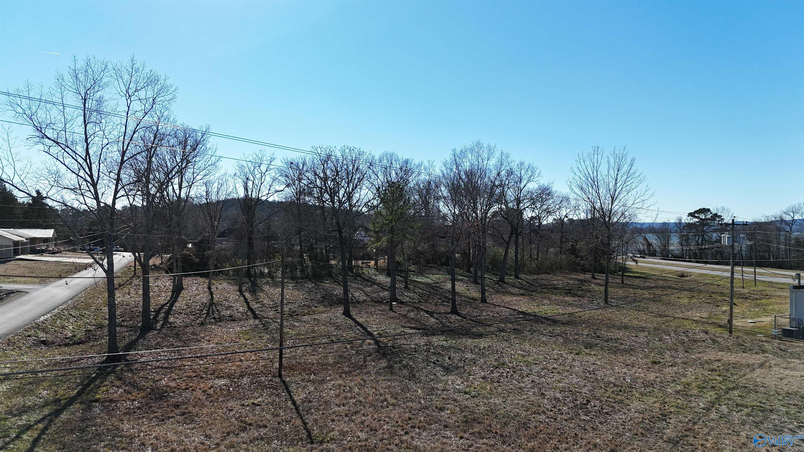 2+/- Acres Morrow Drive, Guntersville, Alabama image 2