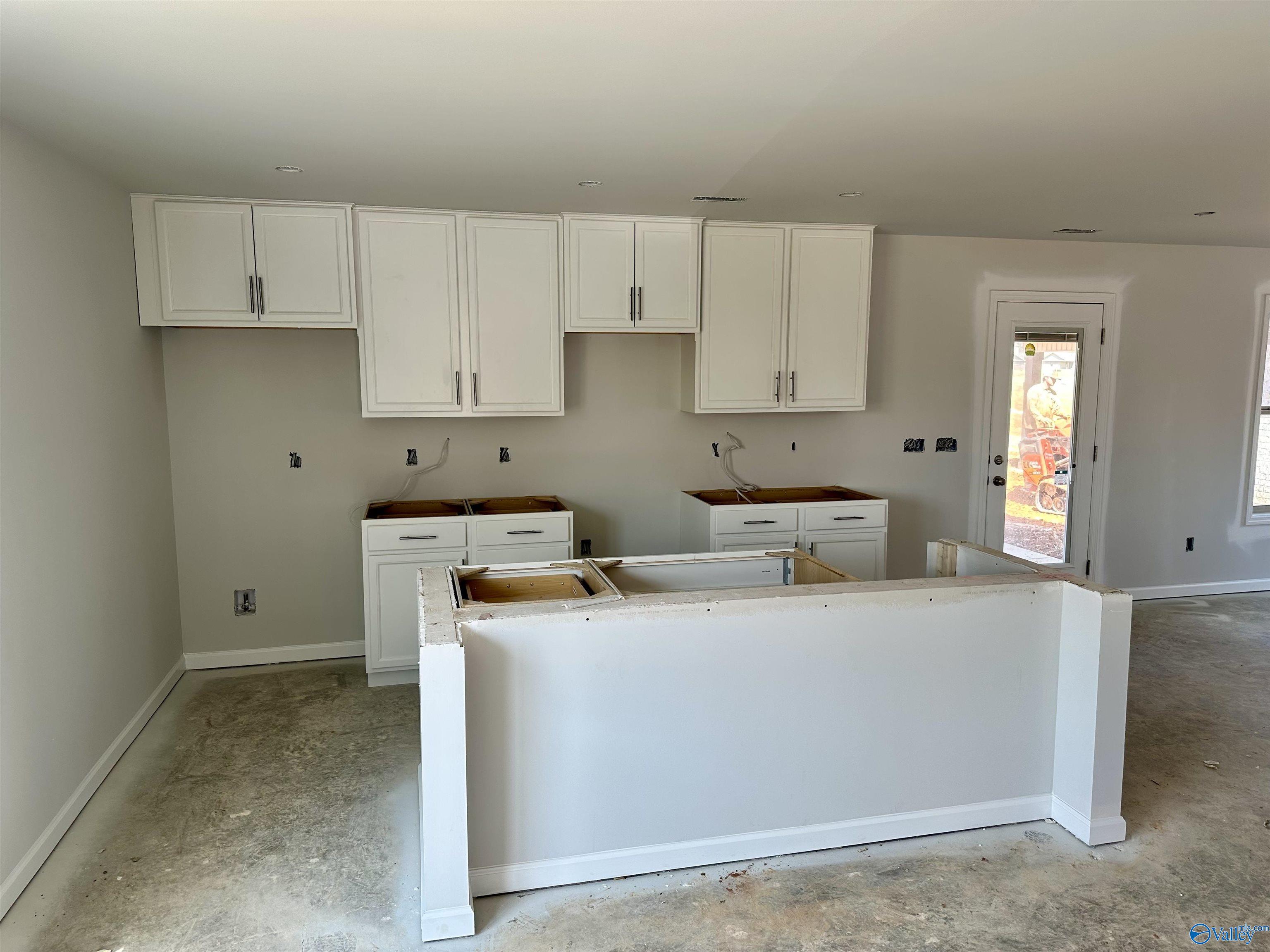27935 Chalmers Circle, Harvest, Alabama image 6