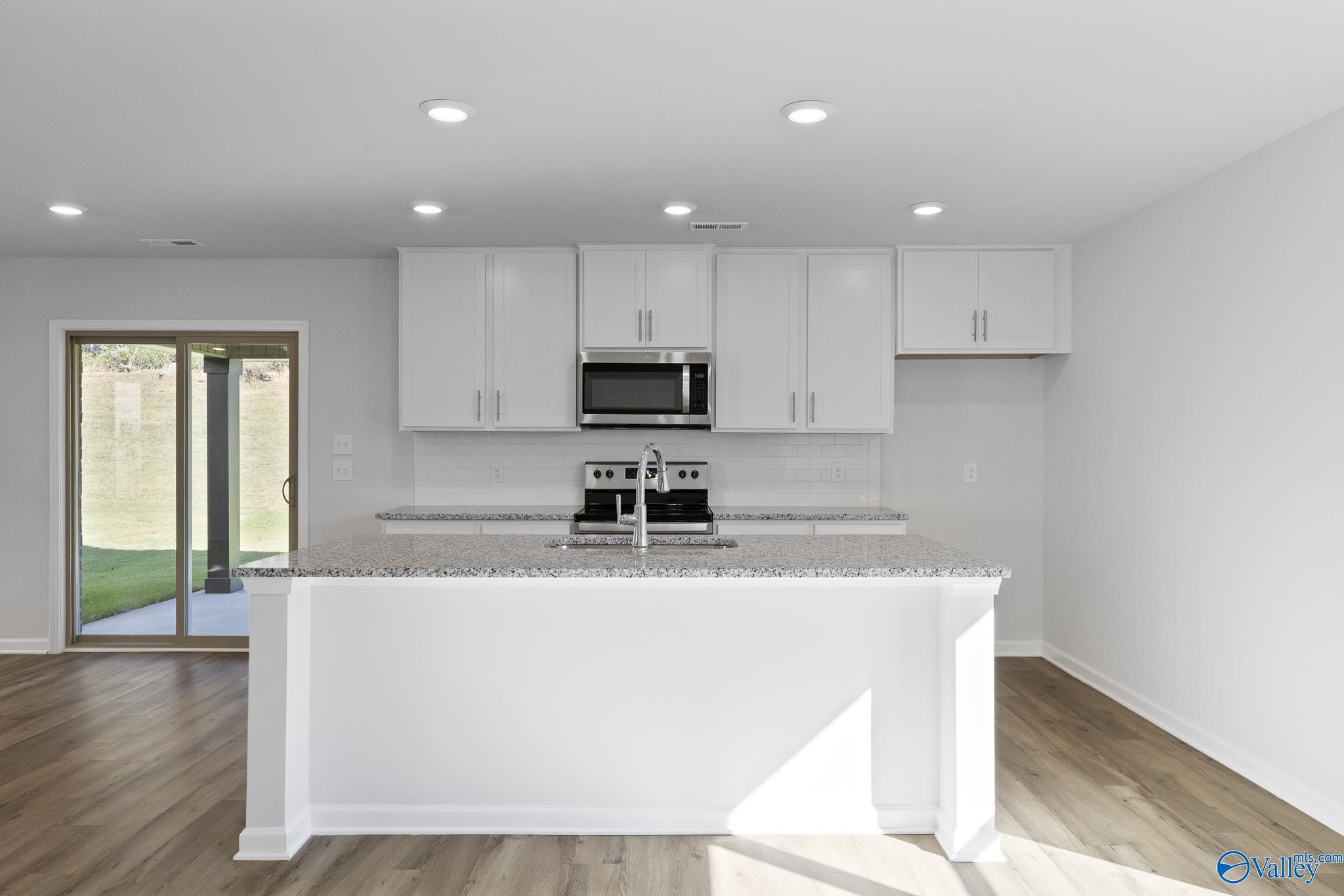 27935 Chalmers Circle, Harvest, Alabama image 16