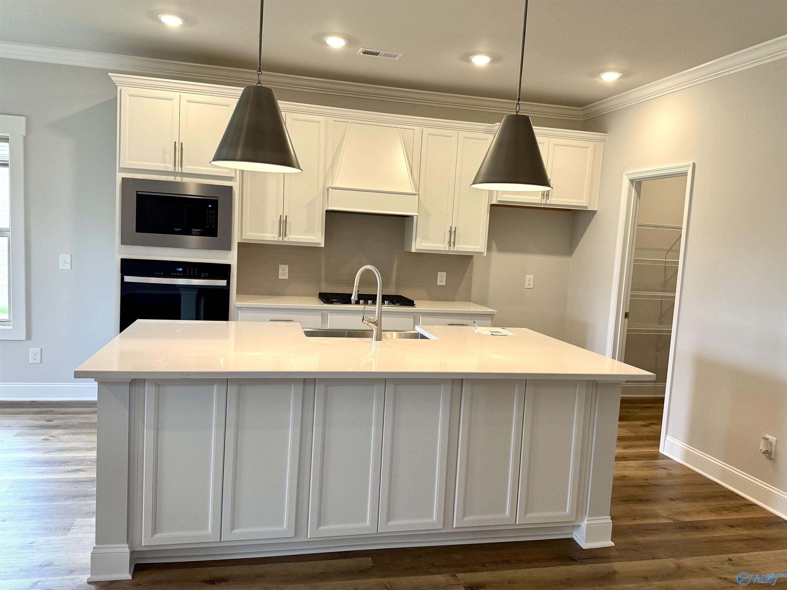 121 Headen Lane, Huntsville, Alabama image 2