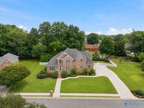 Homes For Sale - 22255 Diamond Pointe Drive<br/> Athens, AL 35613