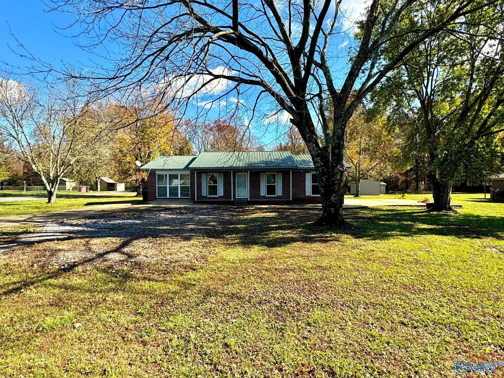 21286 Oakland Meadows, Athens, Alabama image 1